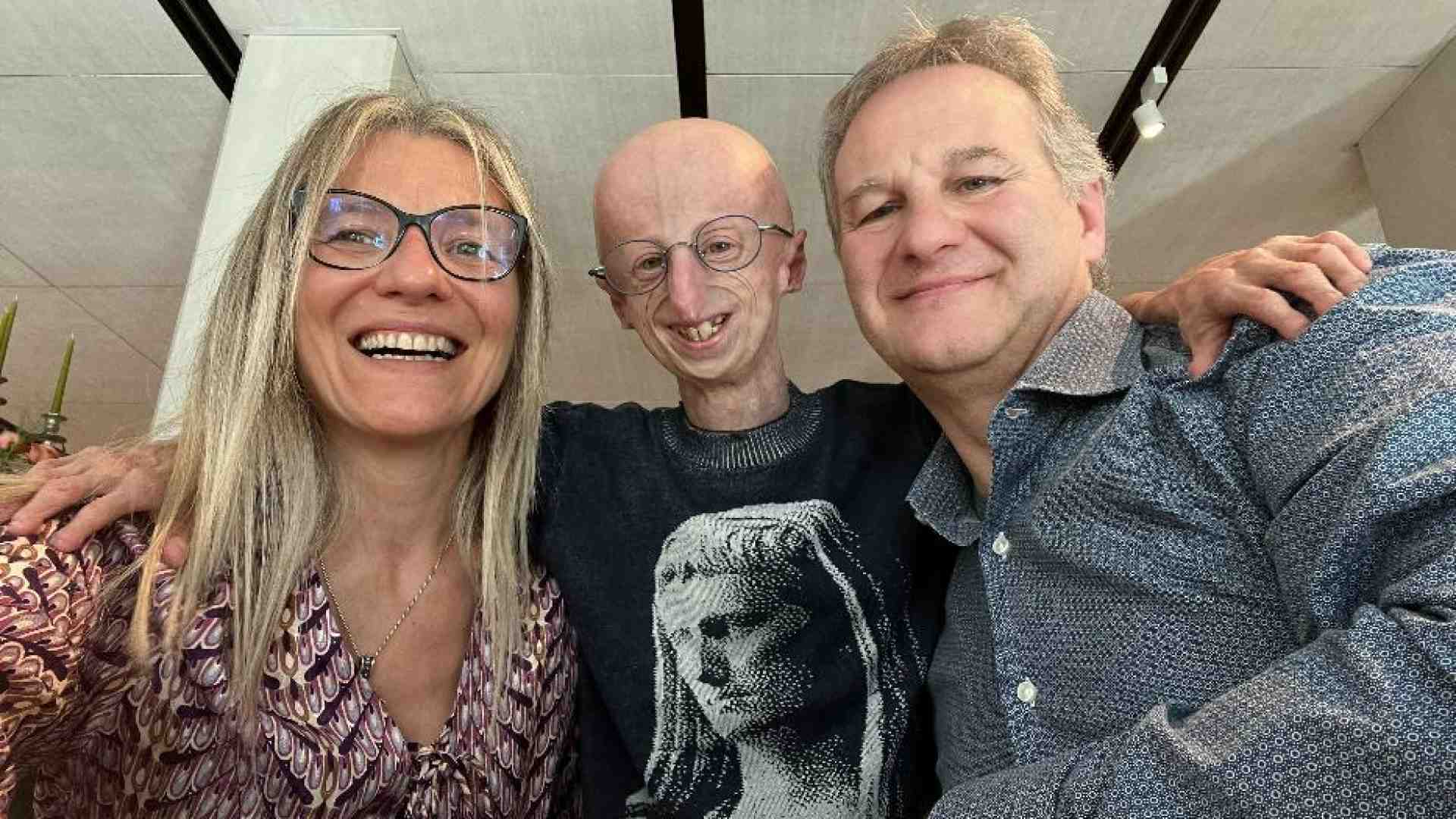 Immagine di «Mio figlio Sammy Basso e gli studi per curare la malattia (ma non per sé)»
