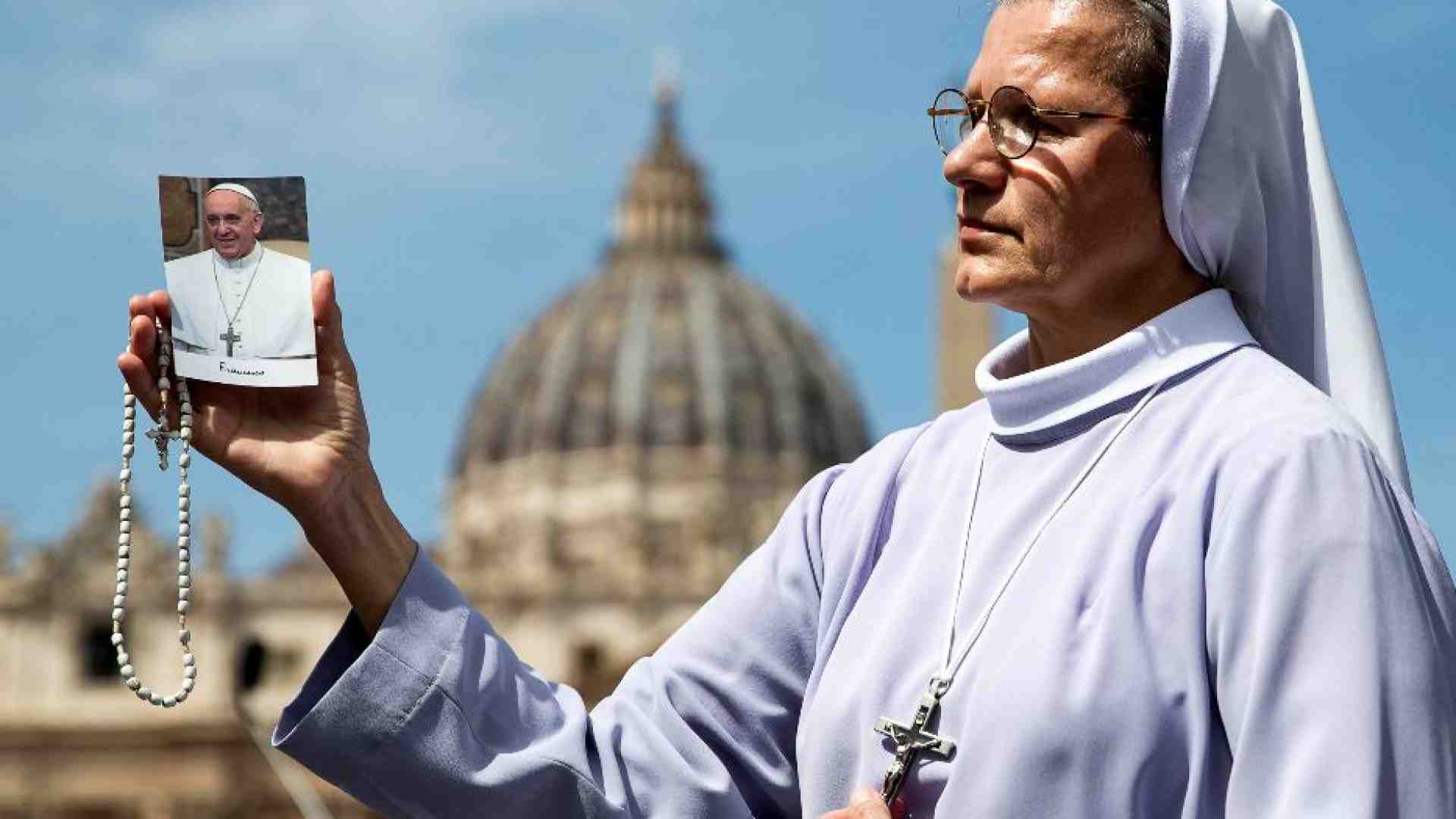 Immagine di Il lungo addio a papa Francesco: il mondo è in lutto