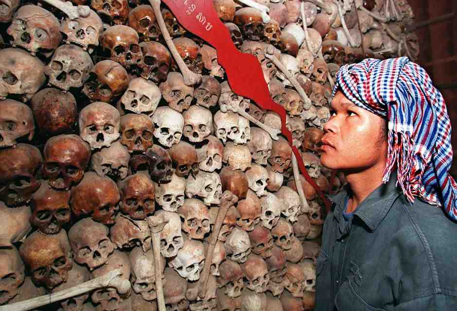 Gli &ldquo;uomini nuovi&rdquo; di Pol Pot erano educati a &ldquo;uccidere dieci innocenti piuttosto che lasciar scappare un solo colpevole&rdquo; (foto Ansa)&nbsp;<br />