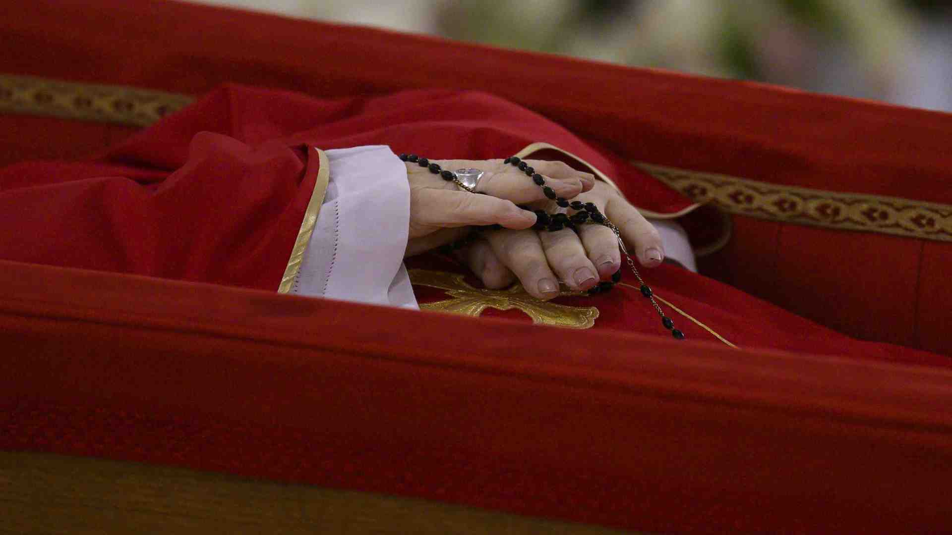Immagine di I funerali del Papa sabato 26 aprile alle 10