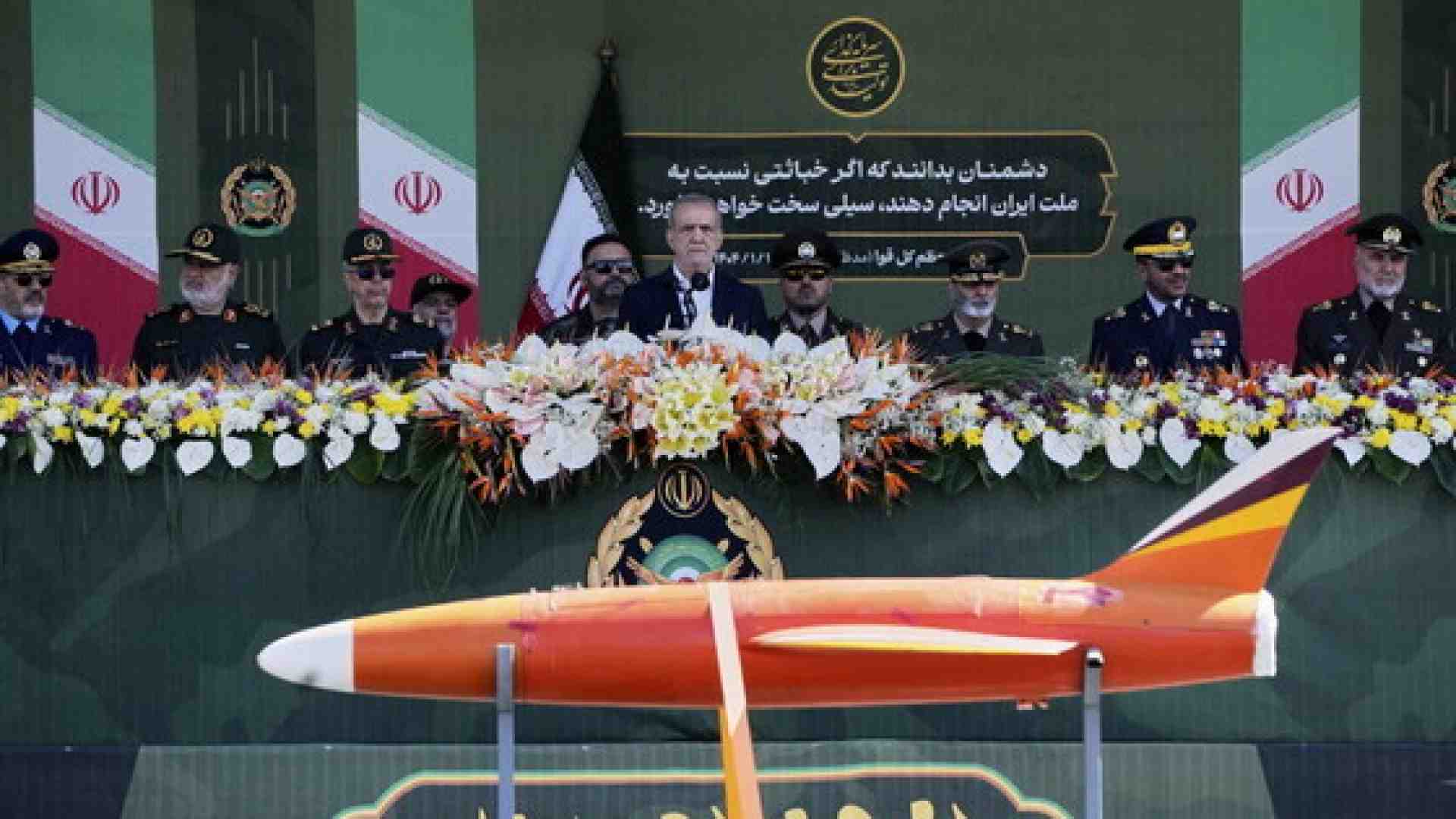 Immagine di Guida iraniana sul nucleare: vendere un patto con il nemico come una vittoria
