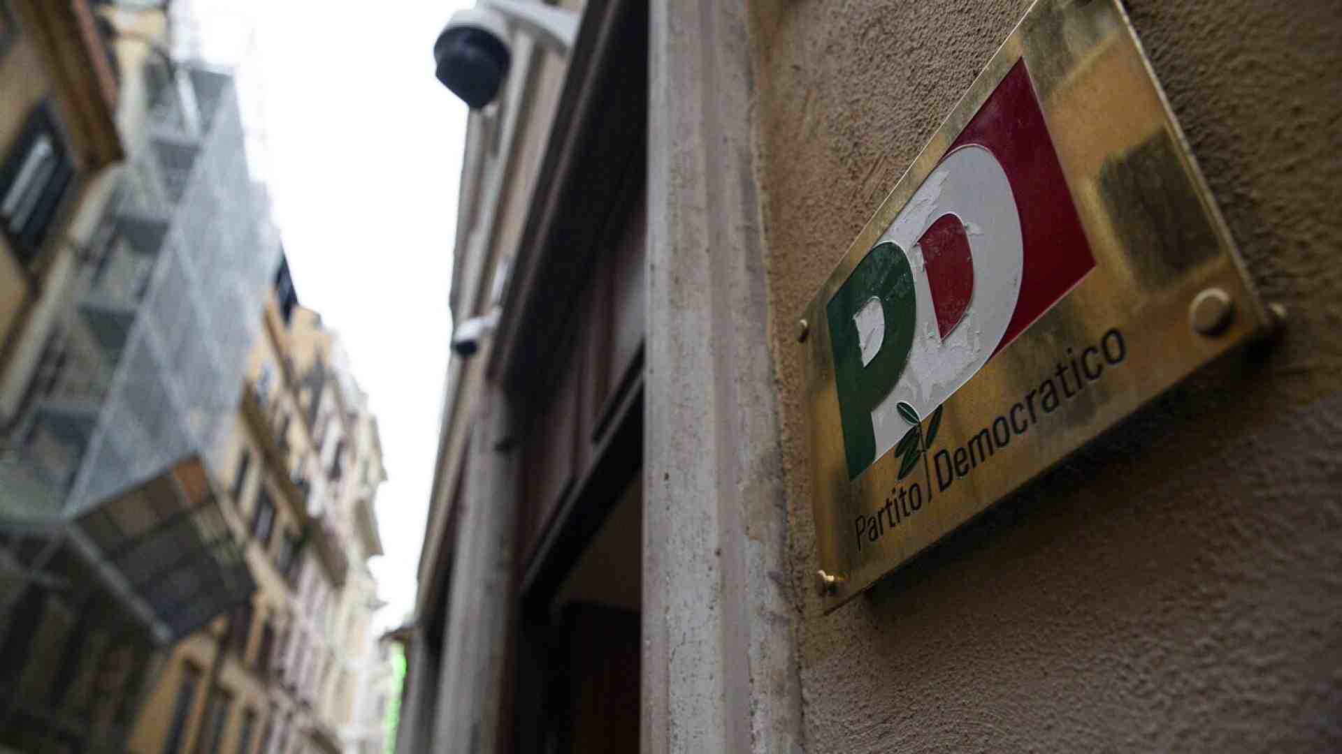 Immagine di Anche la scelta di cosa fare con il funerale del Papa divide il Pd