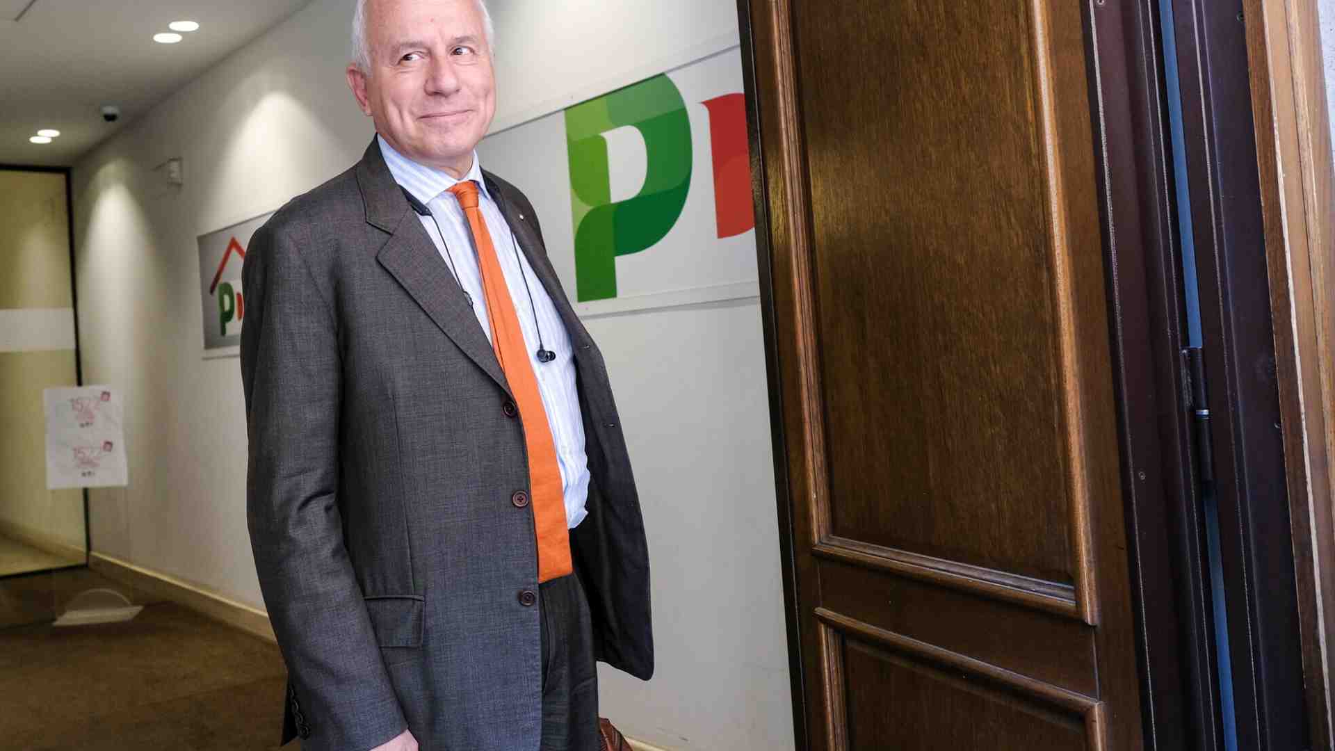 Immagine di Il “vada avanti” detto dal Papa all’ex direttore di Avvenire, Marco Tarquinio