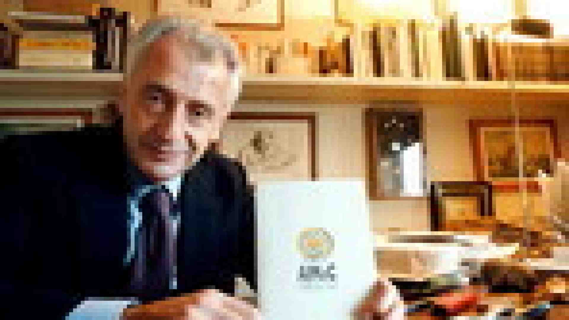 Immagine di La riabilitazione di Sua Sanità De Lorenzo: la Camera gli ridà il vitalizio
