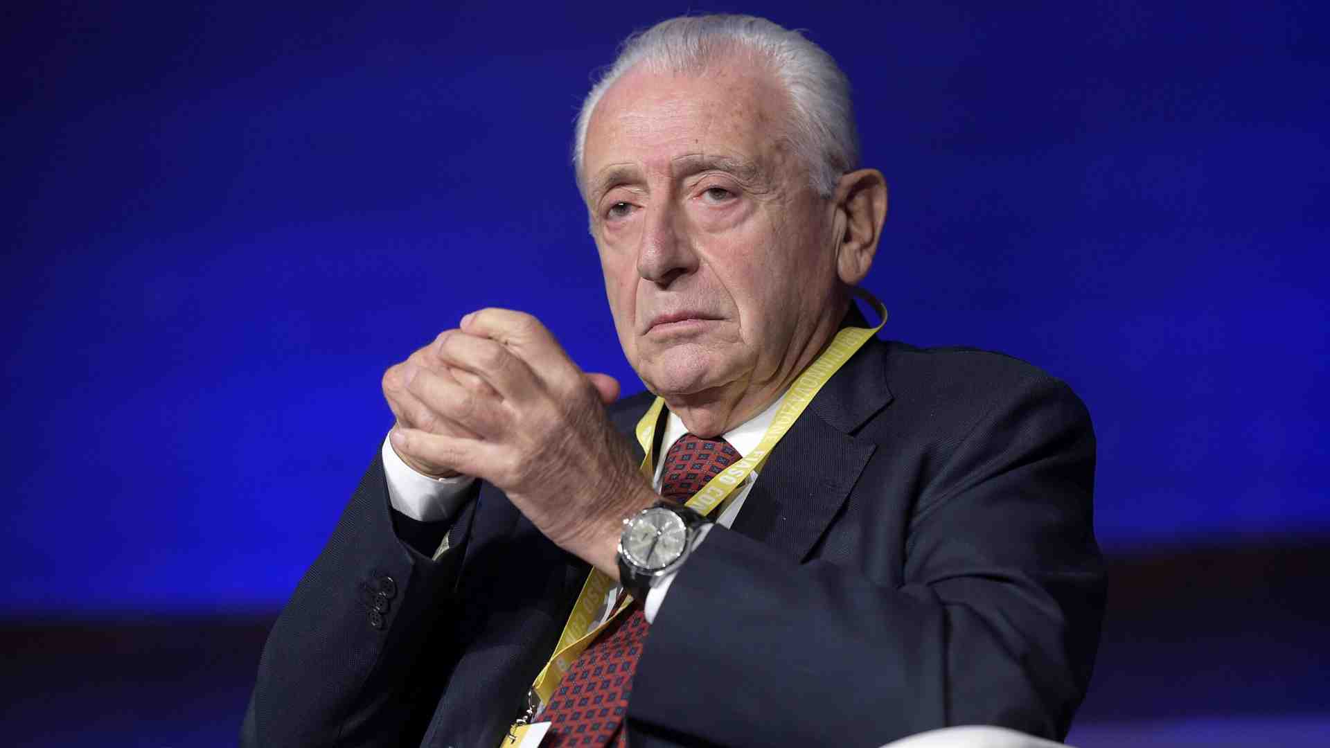 Immagine di Il diritto riacquisito per legge e il metodo della gogna in Italia. Parla Francesco De Lorenzo
