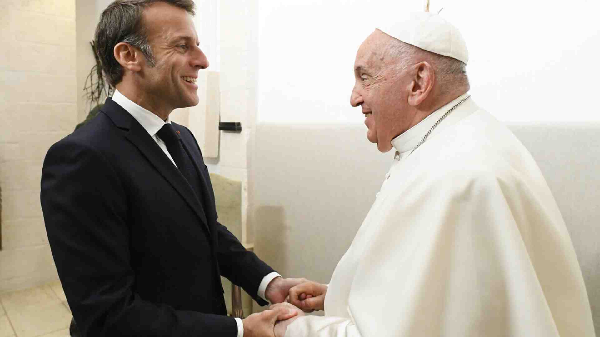 Immagine di La relazione tra Papa Francesco e Parigi è stata una serie di appuntamenti mancati