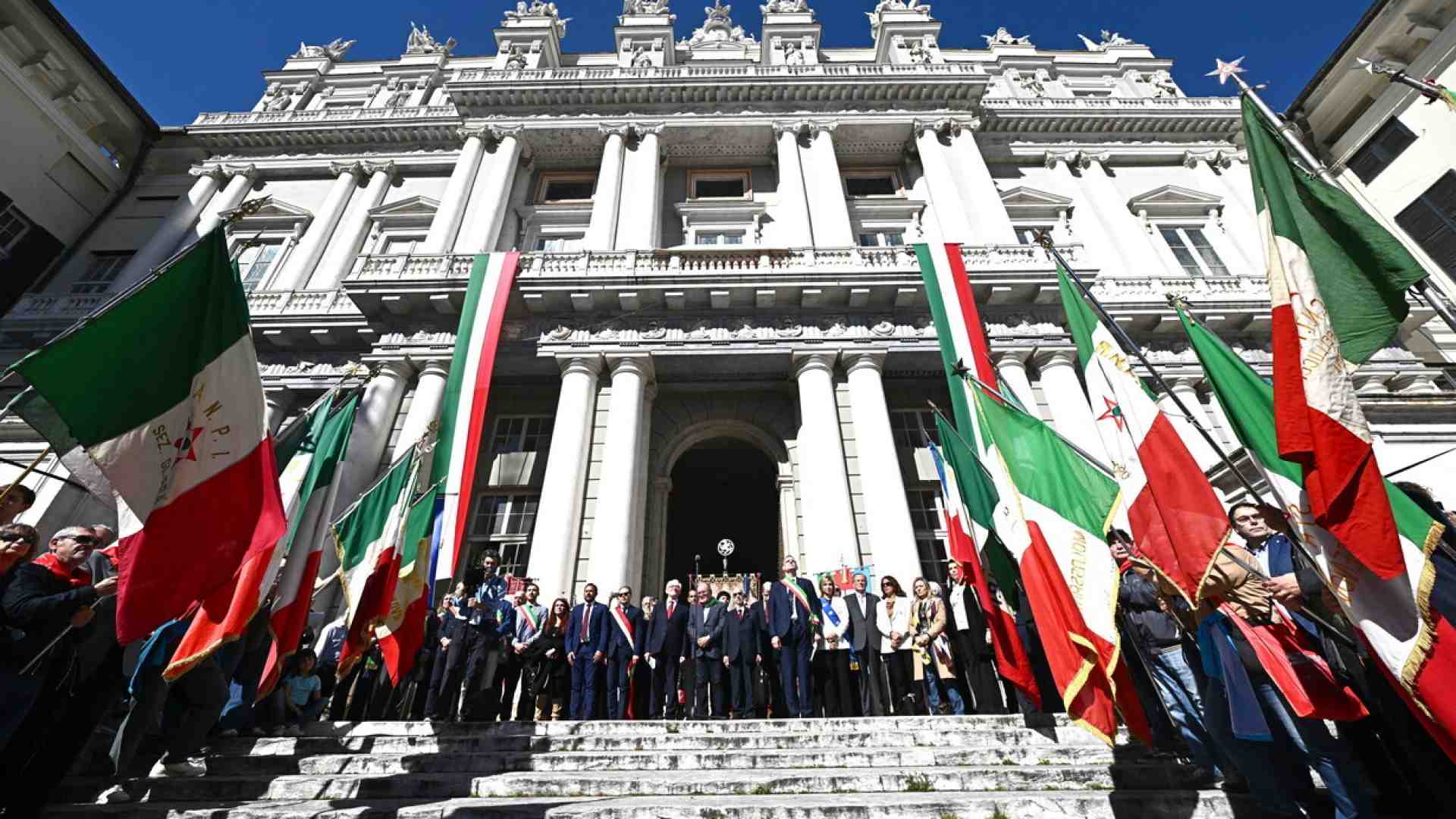 Immagine di Gli opposti tic del 25 aprile. Parlano Perina, Guerri, Terranova