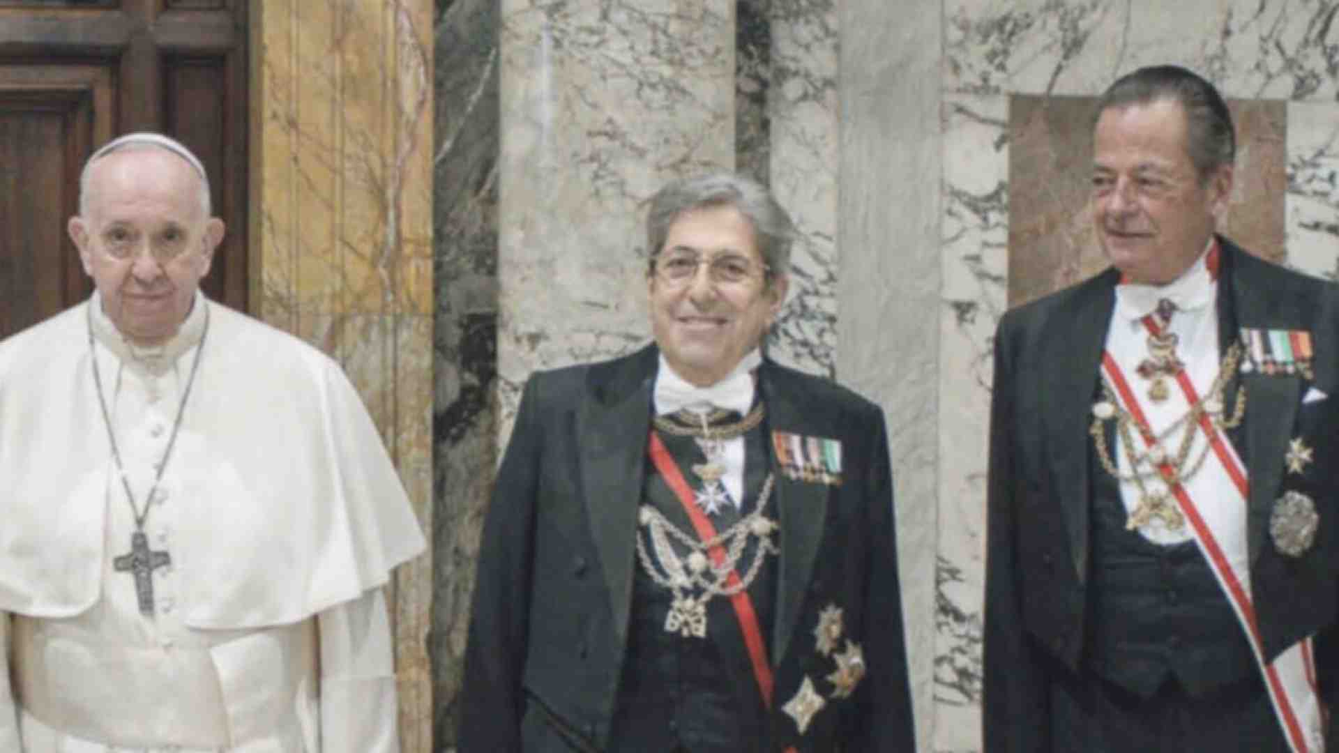 Immagine di Aridatece il Papa Re