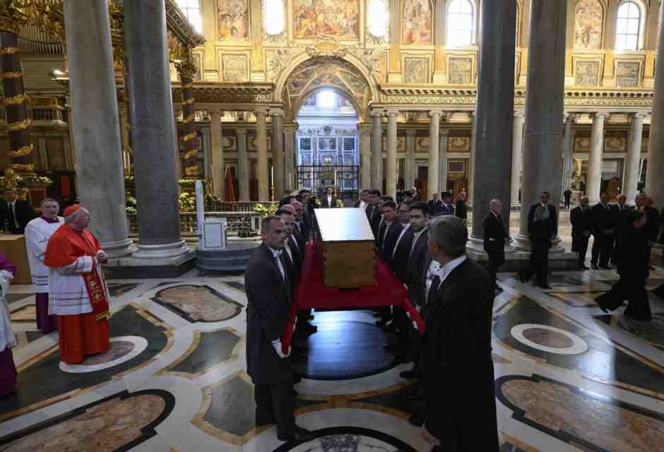 Papa Francesco e l’eredità di un funerale