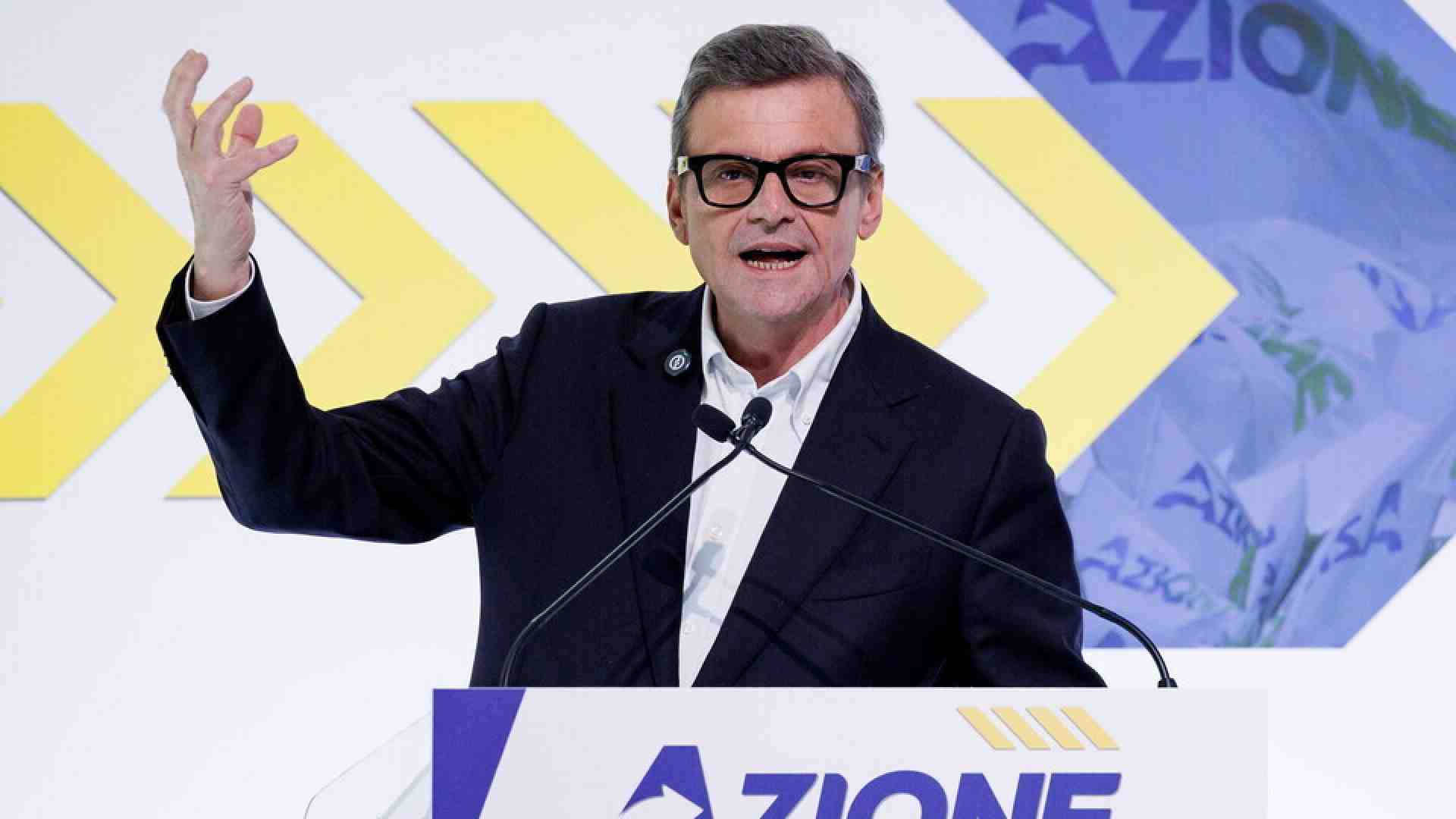 Immagine di Calenda: "Meloni è stata bravissima. Meglio lei senza foto della foto di Renzi con Macron"