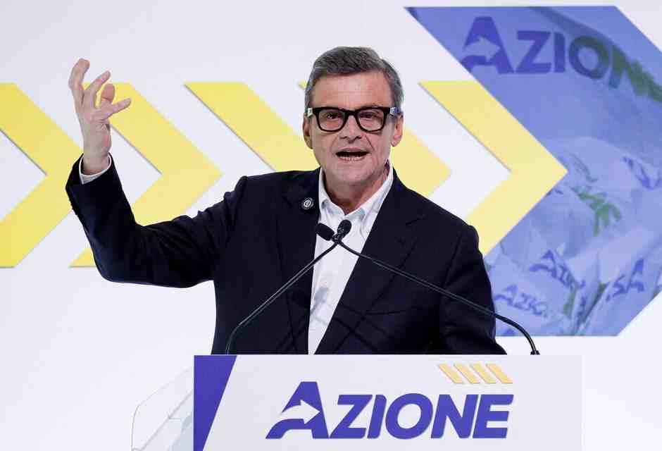 Calenda: "Meloni è stata bravissima. Meglio lei senza foto della foto di Renzi con Macron"