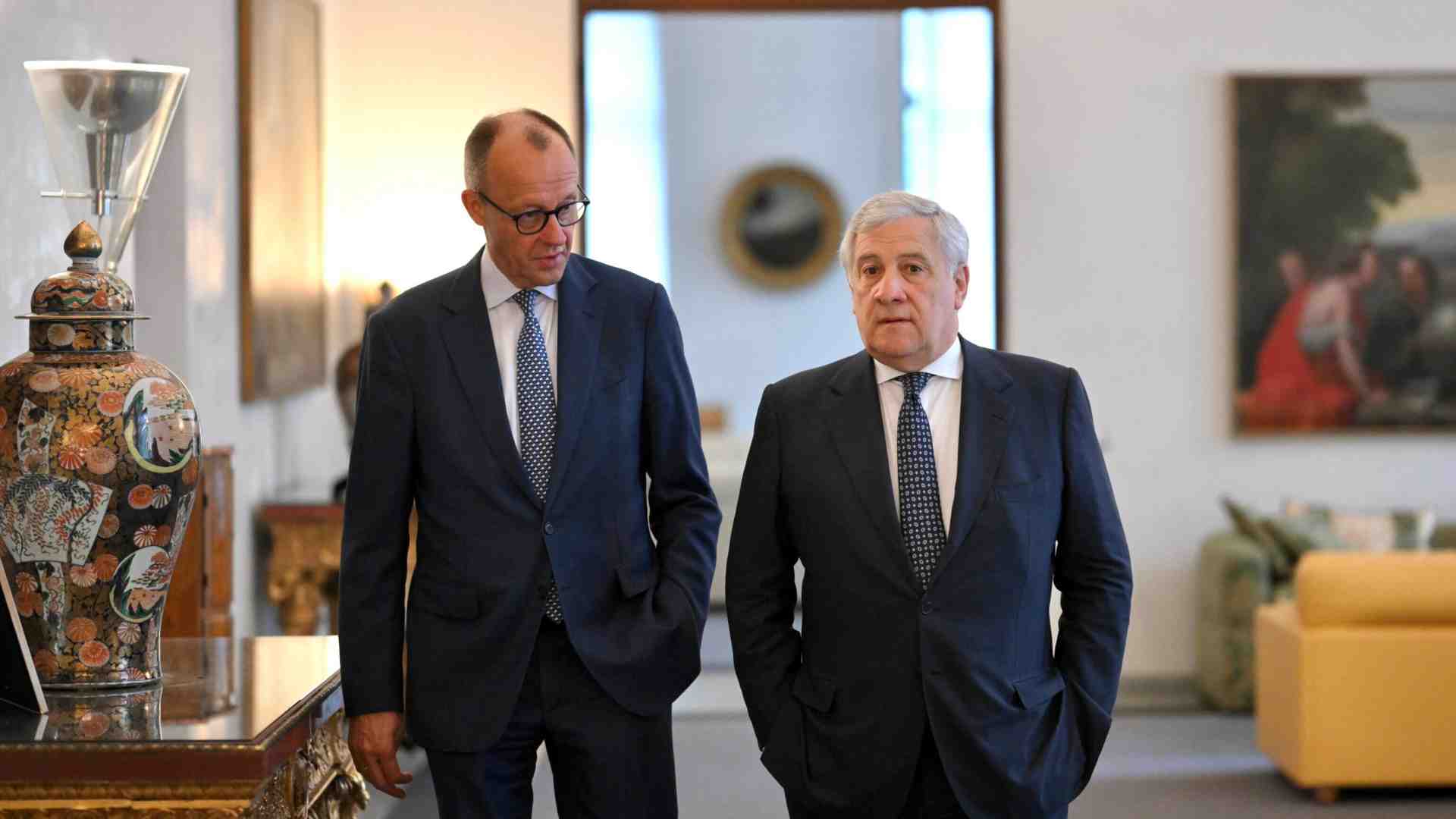 Immagine di Al congresso del Ppe di Valencia nasce un asse tra Tajani e Merz