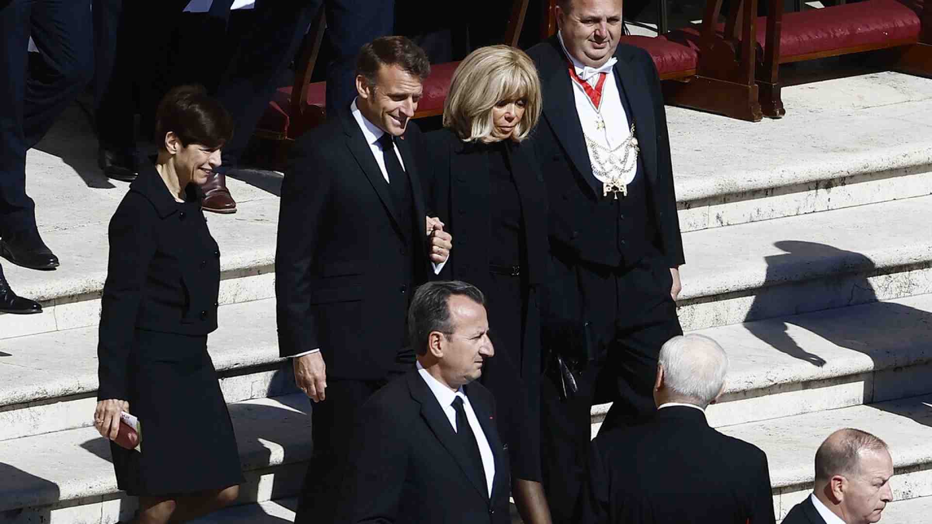 Immagine di Cosa c'è dietro l'antimacronismo della destra italiana