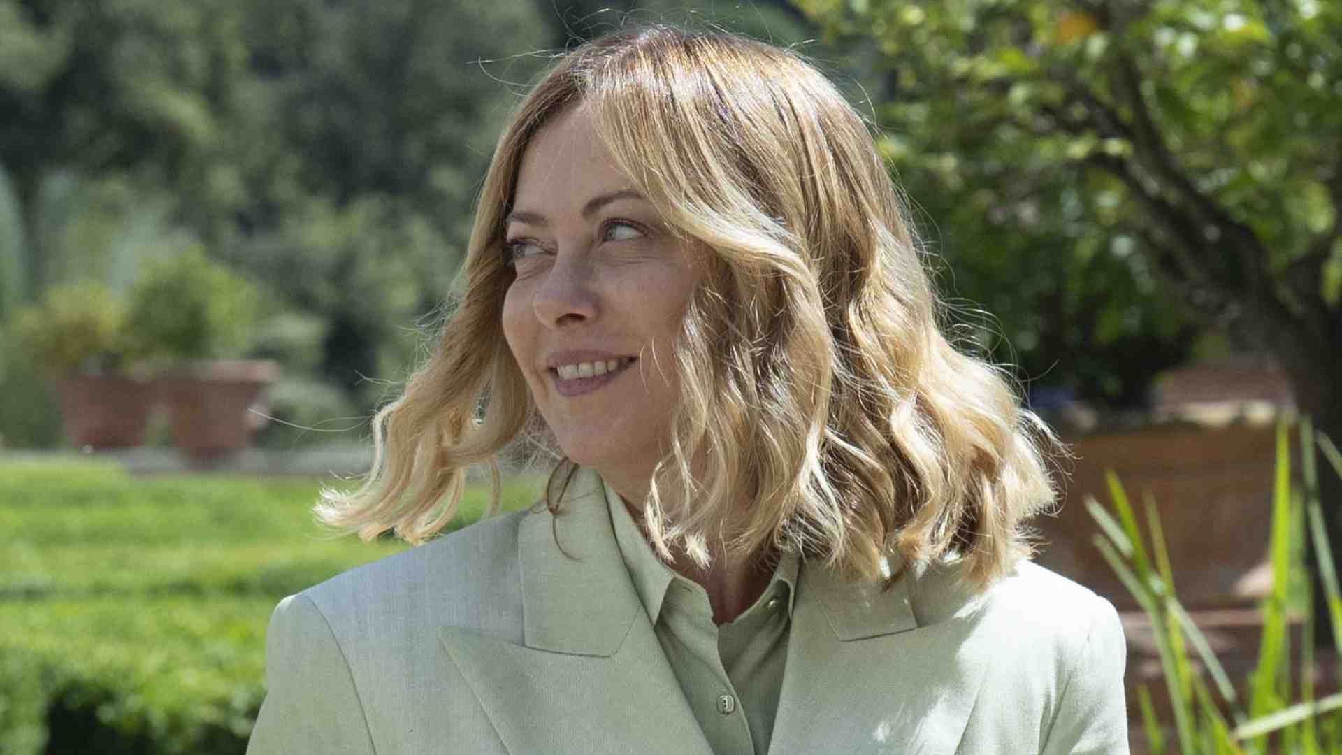 Immagine di Meloni lancia la sfida per il 2027