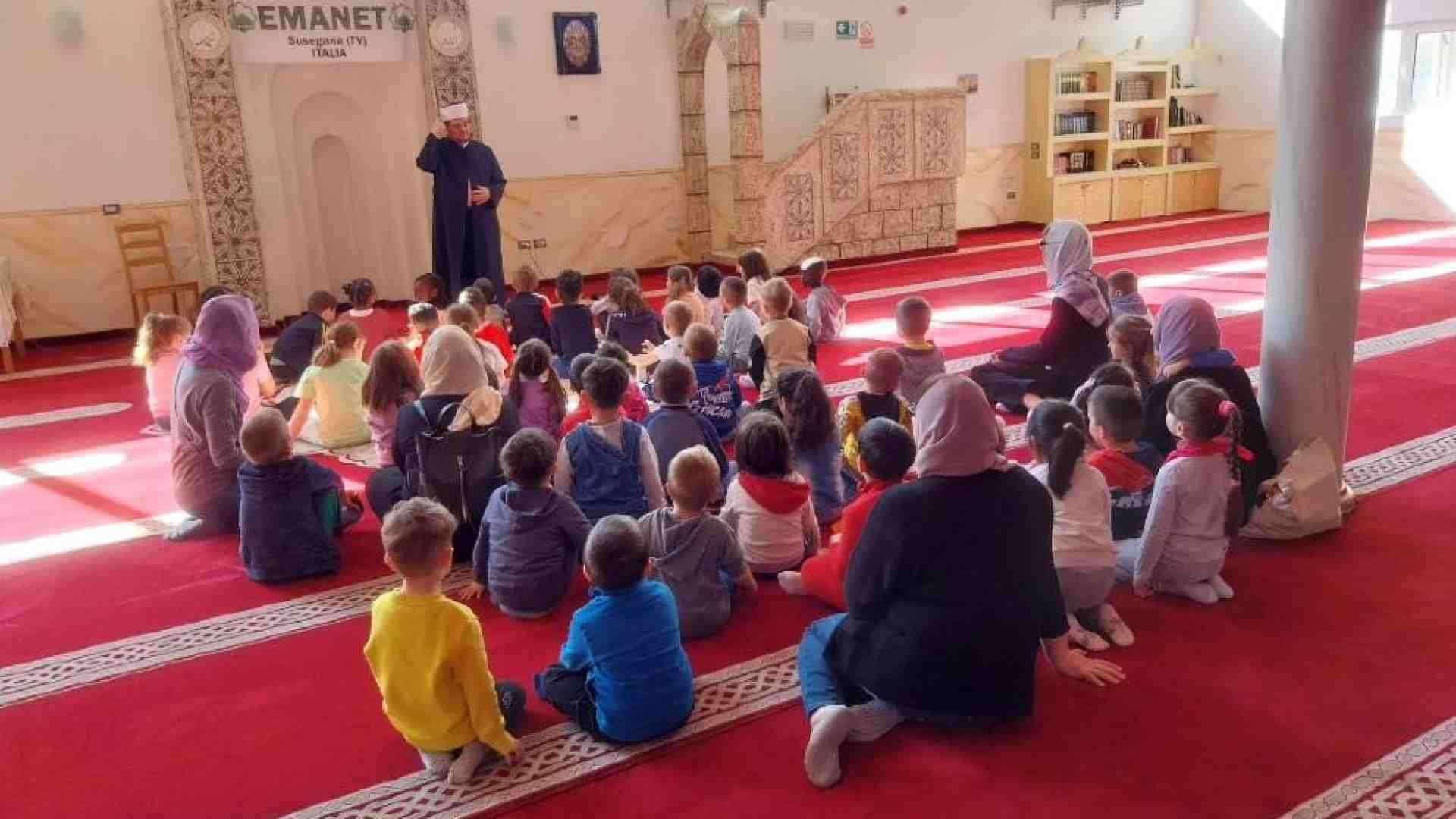 Immagine di La preghiera in moschea? «Per la pace»: cosa è successo davvero a Treviso