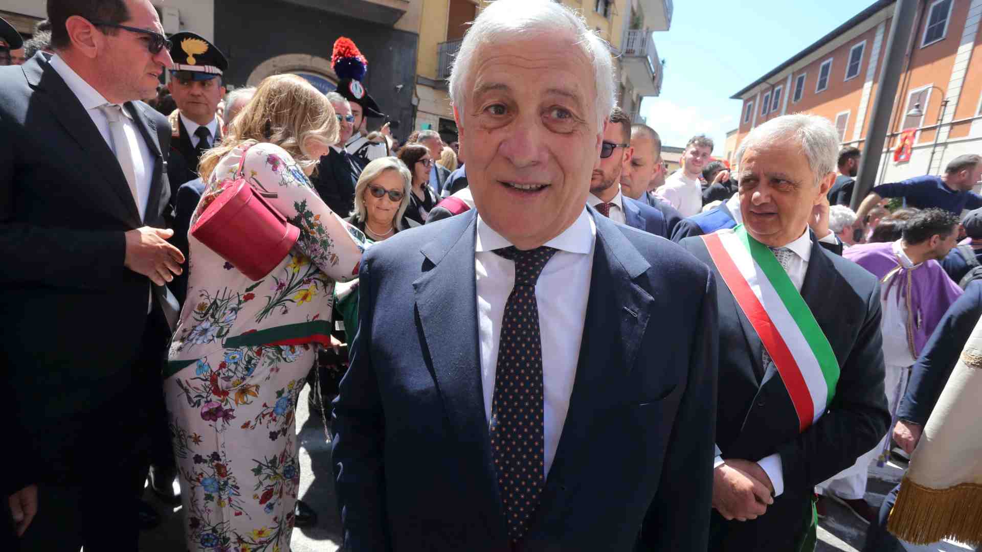 Immagine di Referendum, maggioranza in campo per l'astensione