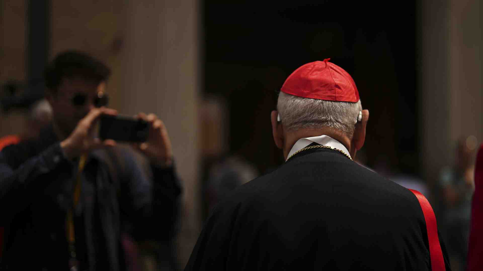 Immagine di Dopo i tagli di Francesco, il cardinale Farrell gestisce da solo la Sede vacante