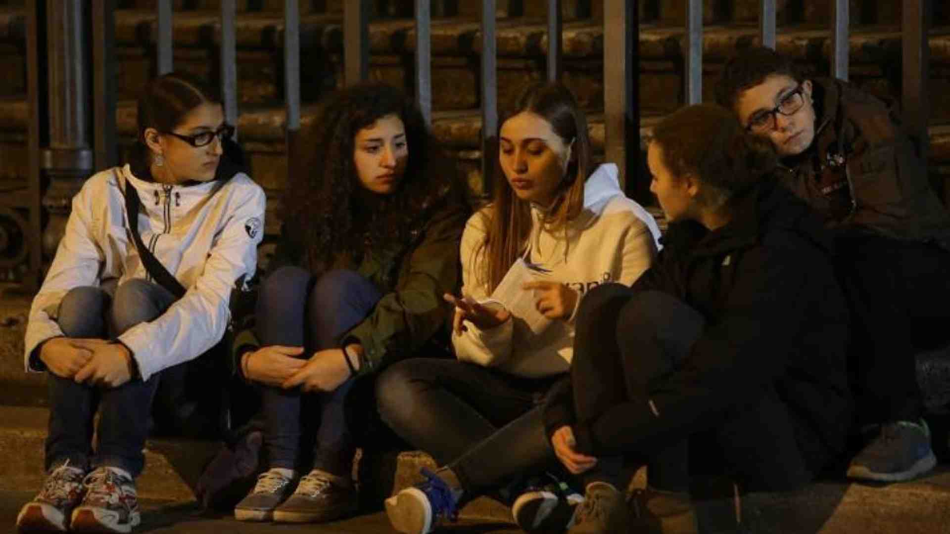 Immagine di I poveri prima, trasparenza, coraggio: cosa chiedono i giovani al nuovo Papa
