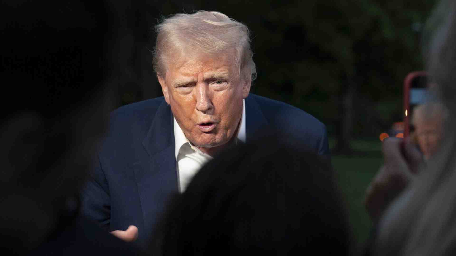 Immagine di Meno bambole per tutti. L’economia, il giocattolino di Trump