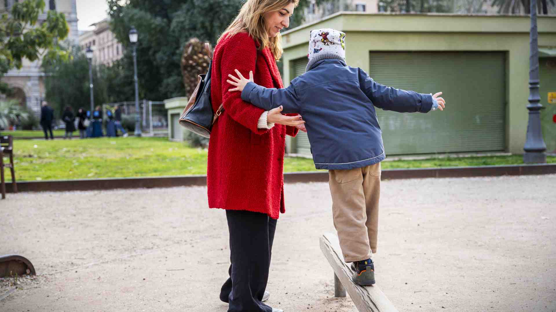 Immagine di "Mamme equilibriste" tra maternità, lavoro, famiglia. Le regioni virtuose