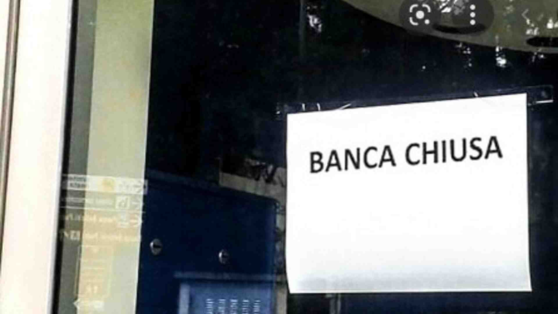 Immagine di Altri cinque comuni sono rimasti senza nemmeno una filiale bancaria