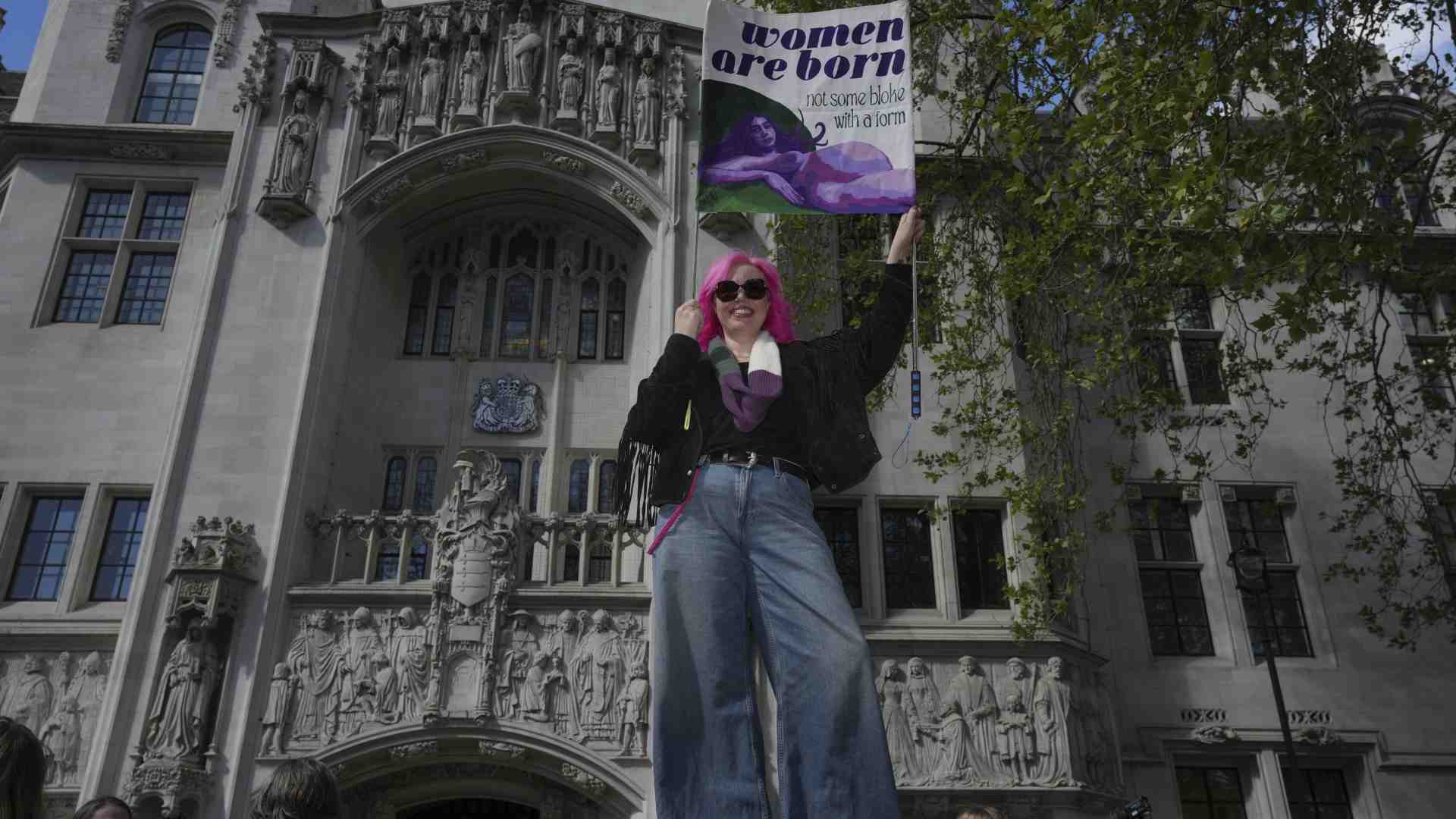 Immagine di Femministe tra mondo sensibile e iperuranio