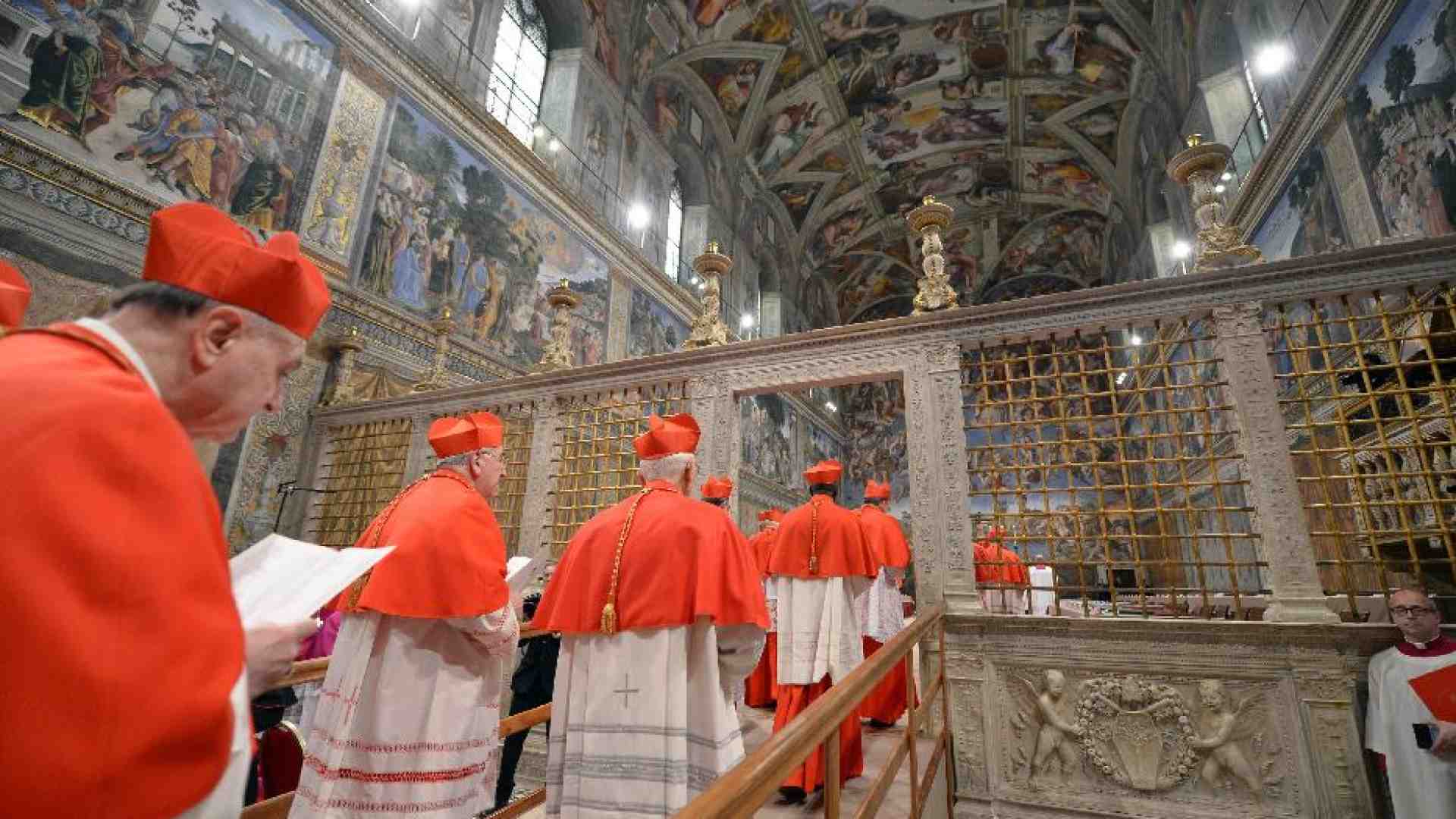 Immagine di Sarà Mamberti ad annunciare il nuovo Papa