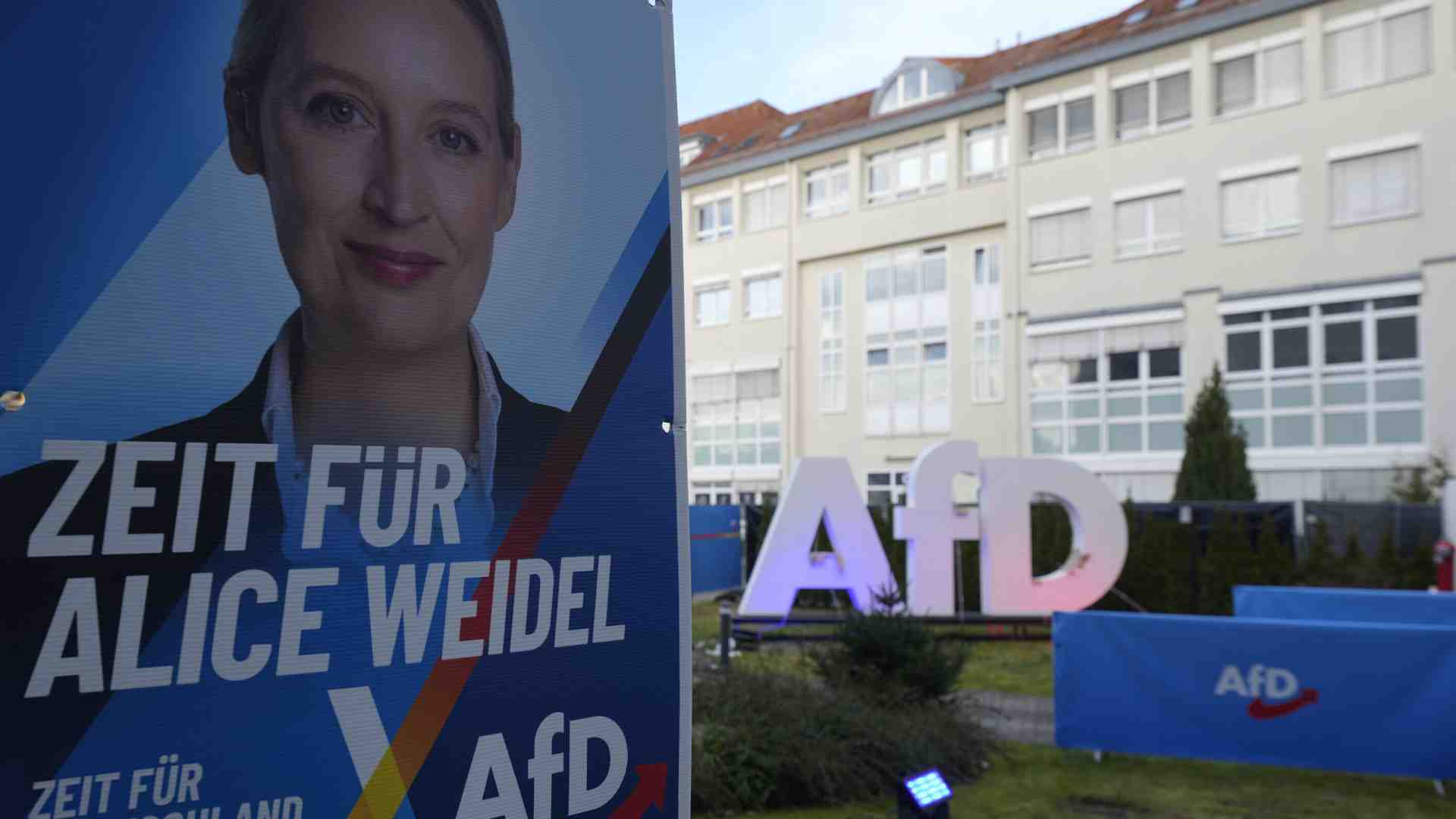 Immagine di I servizi tedeschi contro l’Afd e il terremoto in Cile