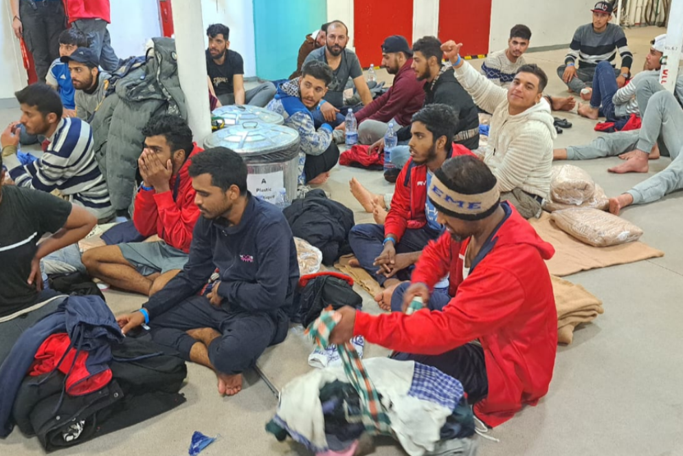 La "shelter area" dove soggiornano i naufraghi - Liverani