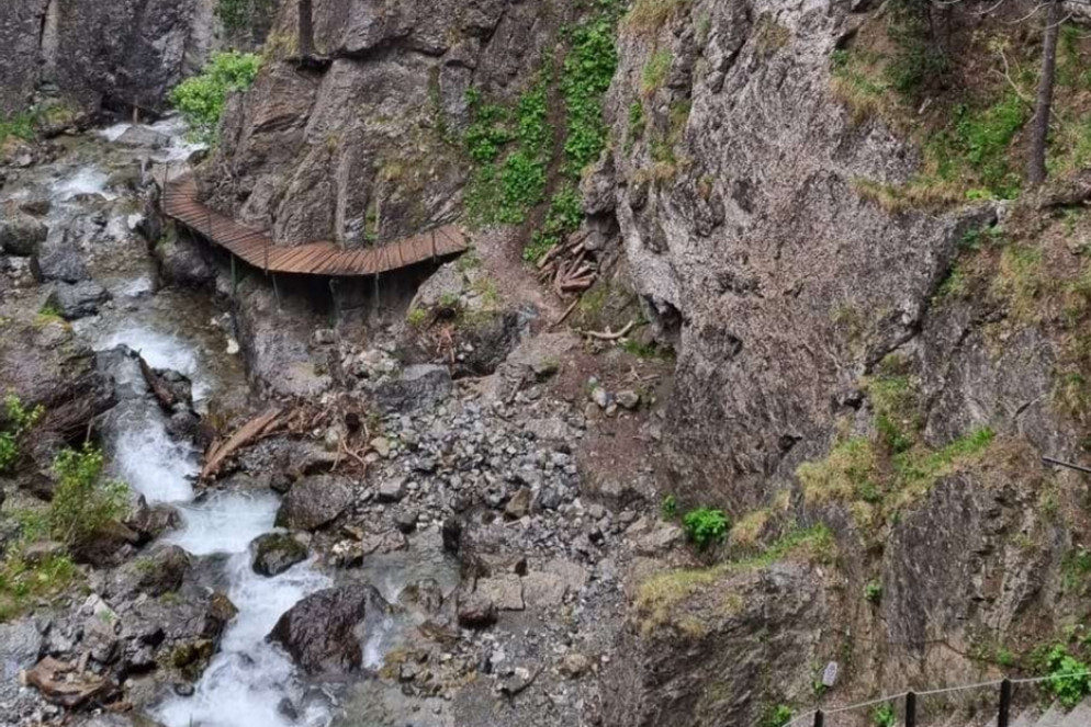 Le 'gorge' di san Gervasio, sotto il Monginevro - .