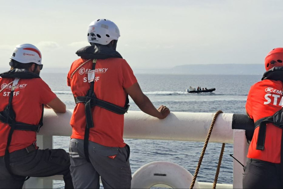 Gli operatori di Emergency pronti alla partenza - L.L.