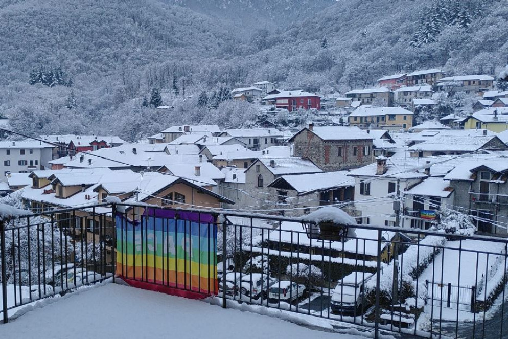Colletta solidale per un Natale di pace - Sacco