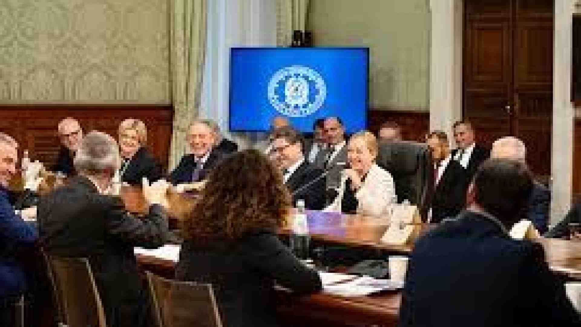 Immagine di Meloni ai sindacati: governo pronto a cambiare sui subappalti