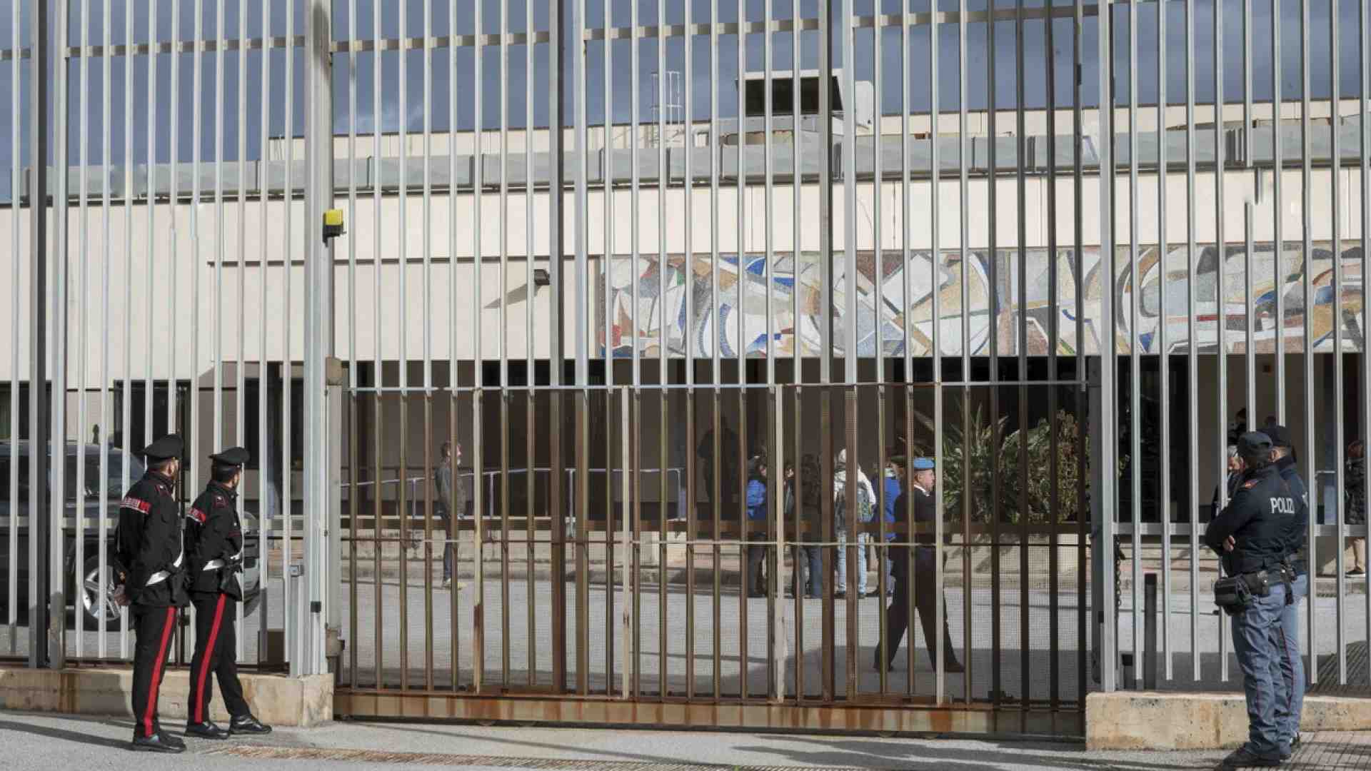 Immagine di Chi studia il diritto penitenziario non può fare a meno di Ristretti Orizzonti. Un appello al Dap