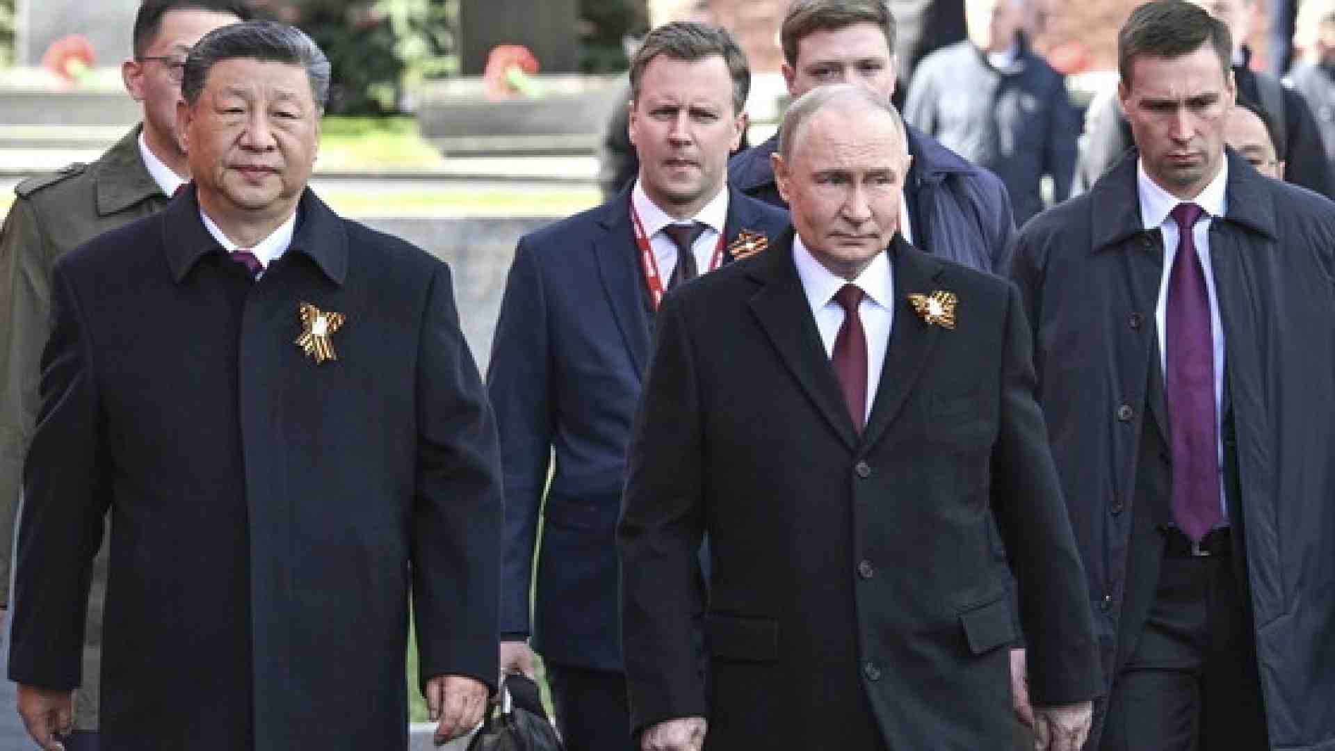 Immagine di Putin si compiace del suo 9 maggio pieno di ospiti