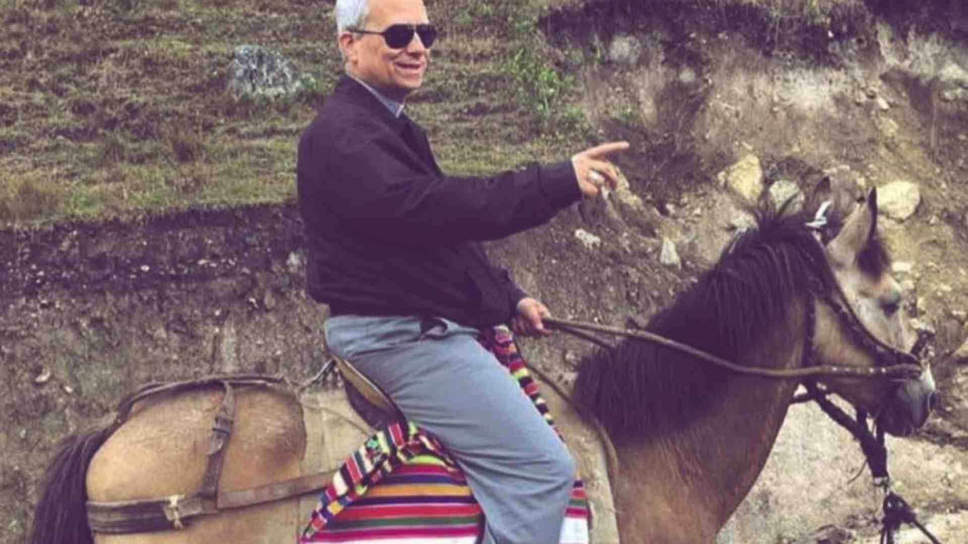 Immagine di Dall'Amazzonia a Chiclayo: il pastore che raggiungeva gli ultimi a cavallo
