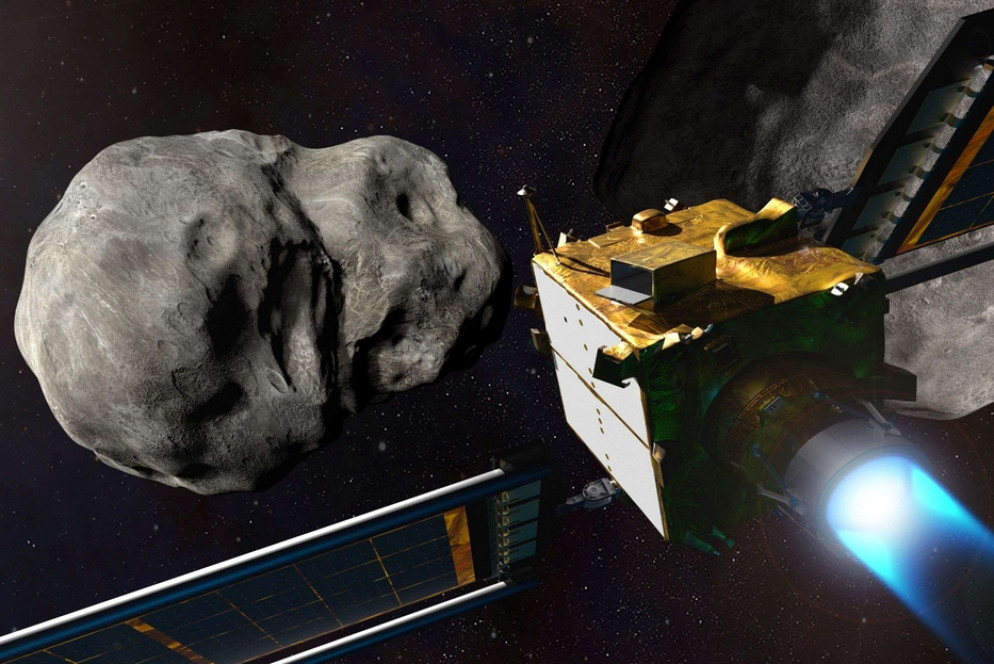 L'illustrazione mostra l'avvicinarsi della sonda Dart all'asteroide, prima dell'impatto - Ansa / Nasa