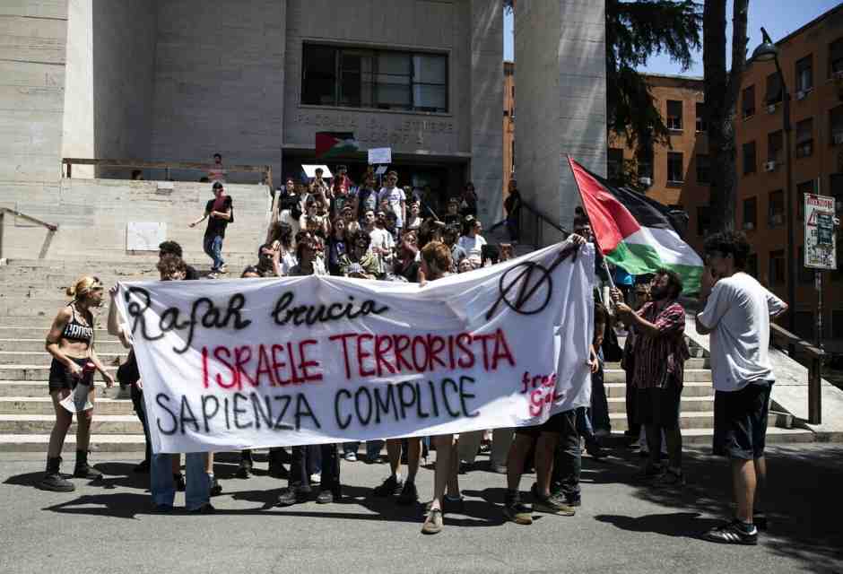(foto d'archivio Ansa)