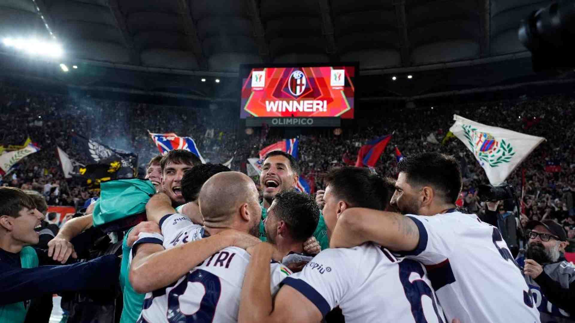 Immagine di Trionfo Bologna: vince dopo 51 anni. Delusione Milan