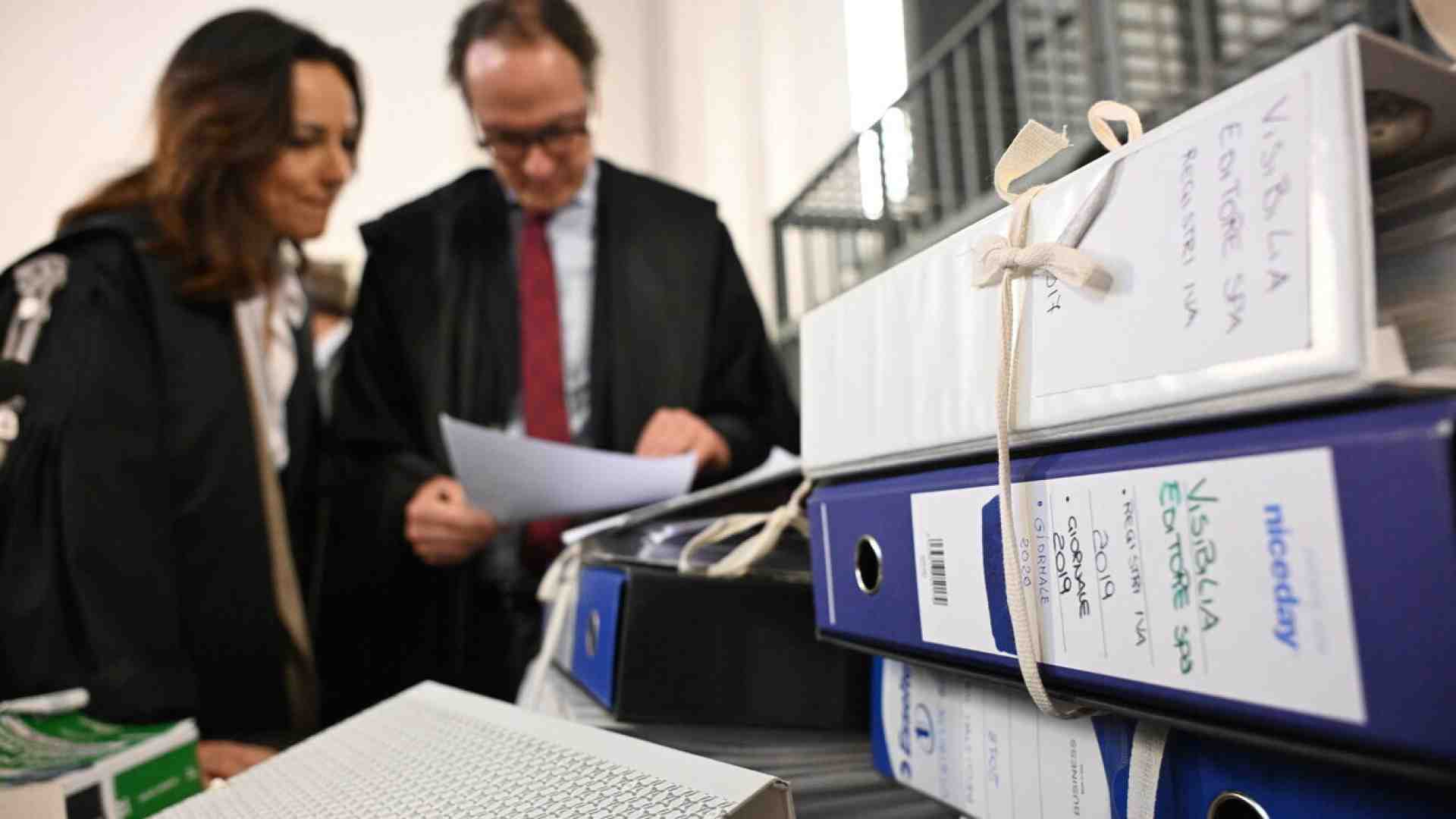 Immagine di Industria, immigrazione, lavoro, segreti di stato. Le esondazioni delle procure non sono atti dovuti