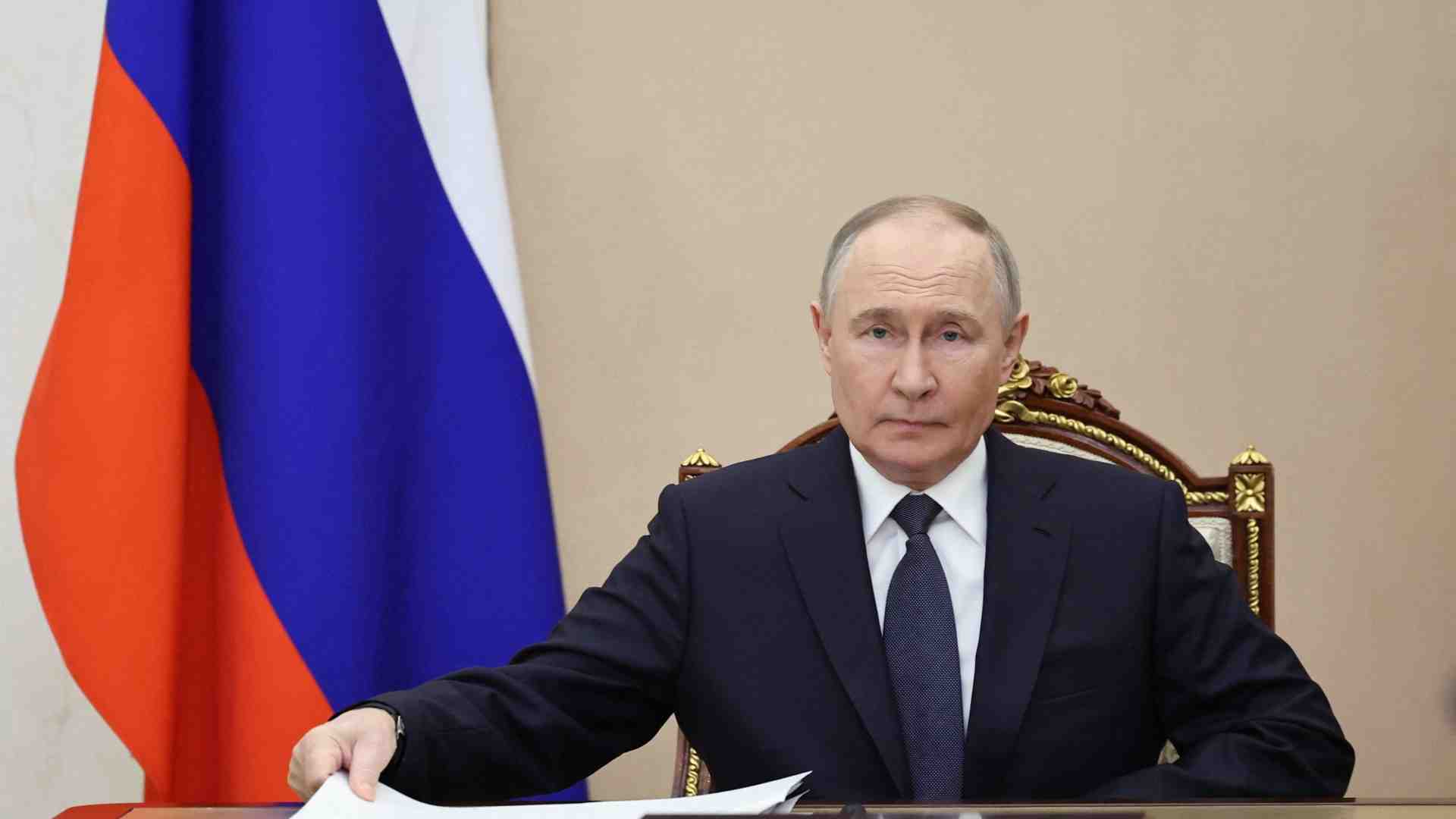 Immagine di Putin dice «no»: non andrà a Istanbul