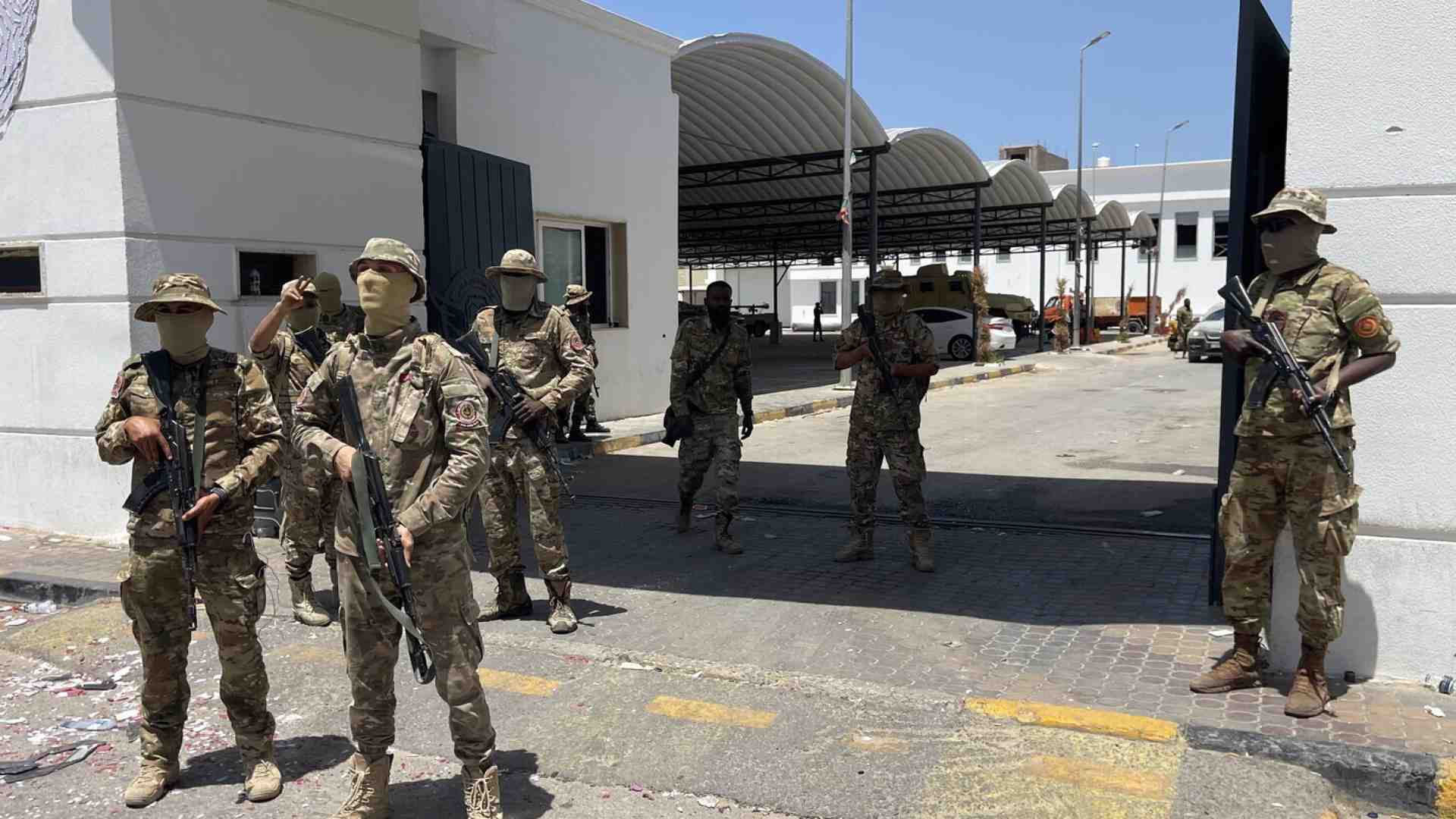 Immagine di Dabaiba fa fuori Ghnewa e prova a fare “l’uomo forte” di Tripoli