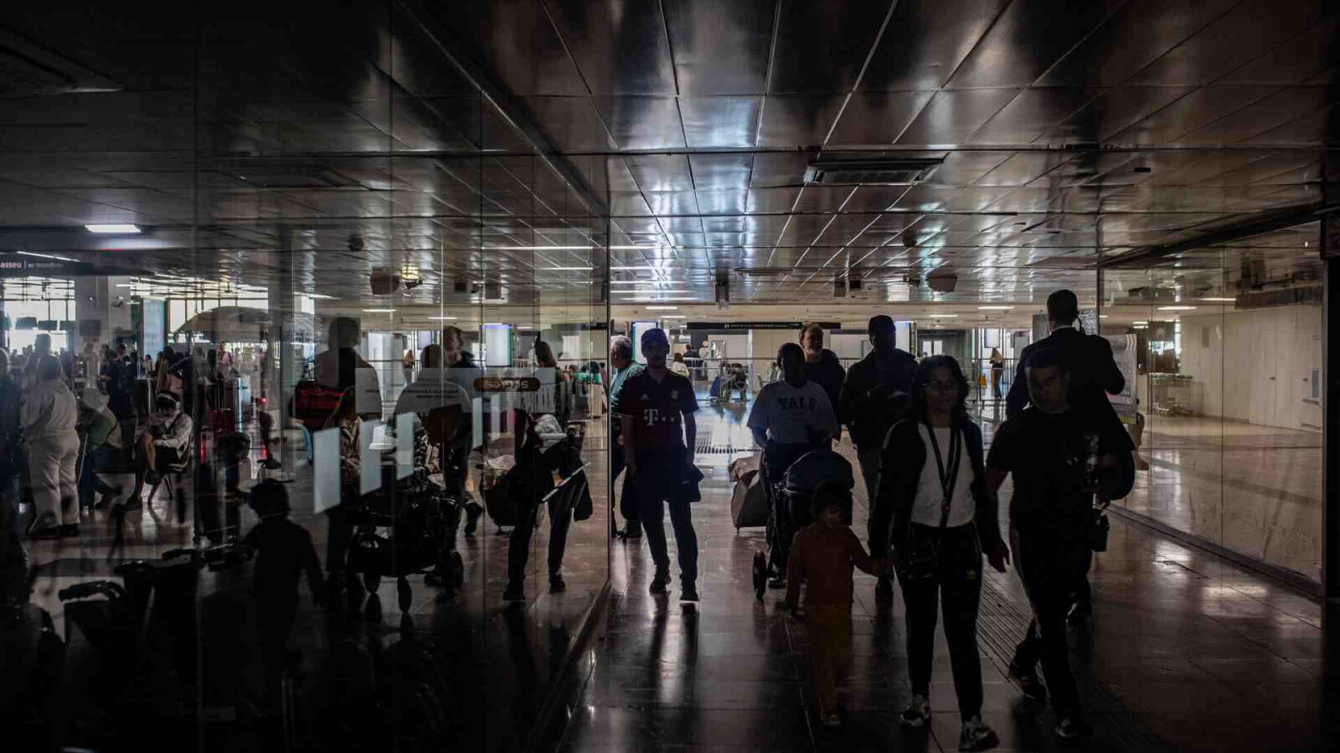 Immagine di Parere contrario. Le banalizzazioni da evitare sul black-out spagnolo