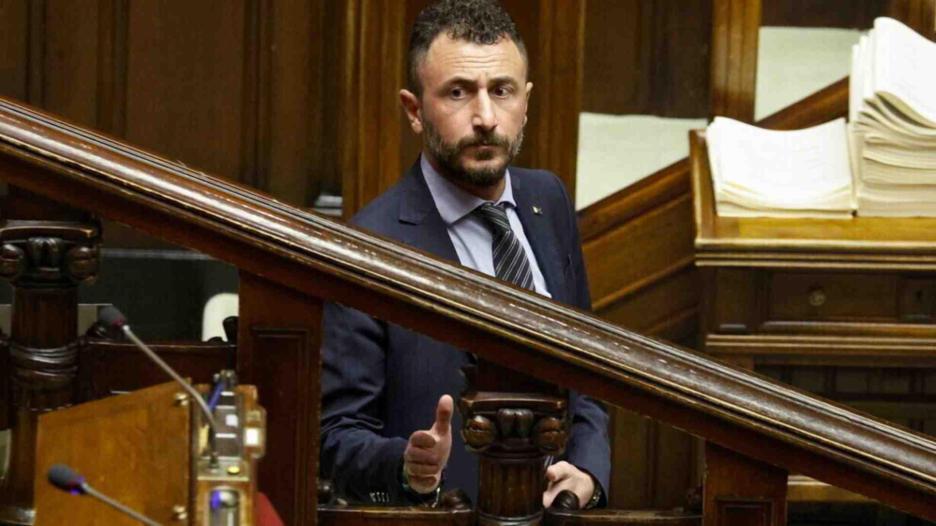 Immagine di Pozzolo espulso dal gruppo di FdI alla Camera