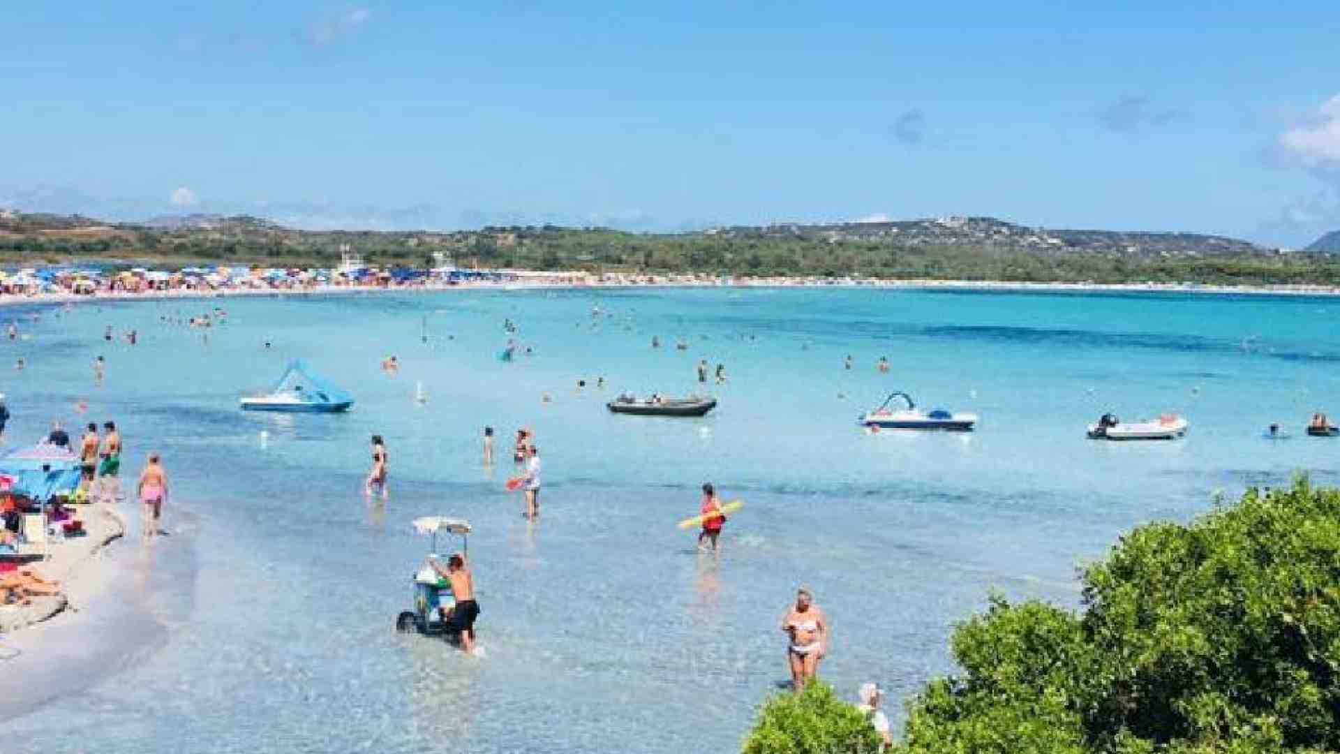 Immagine di Verso il nuovo record del turismo. E crescono le “spiagge cristalline”
