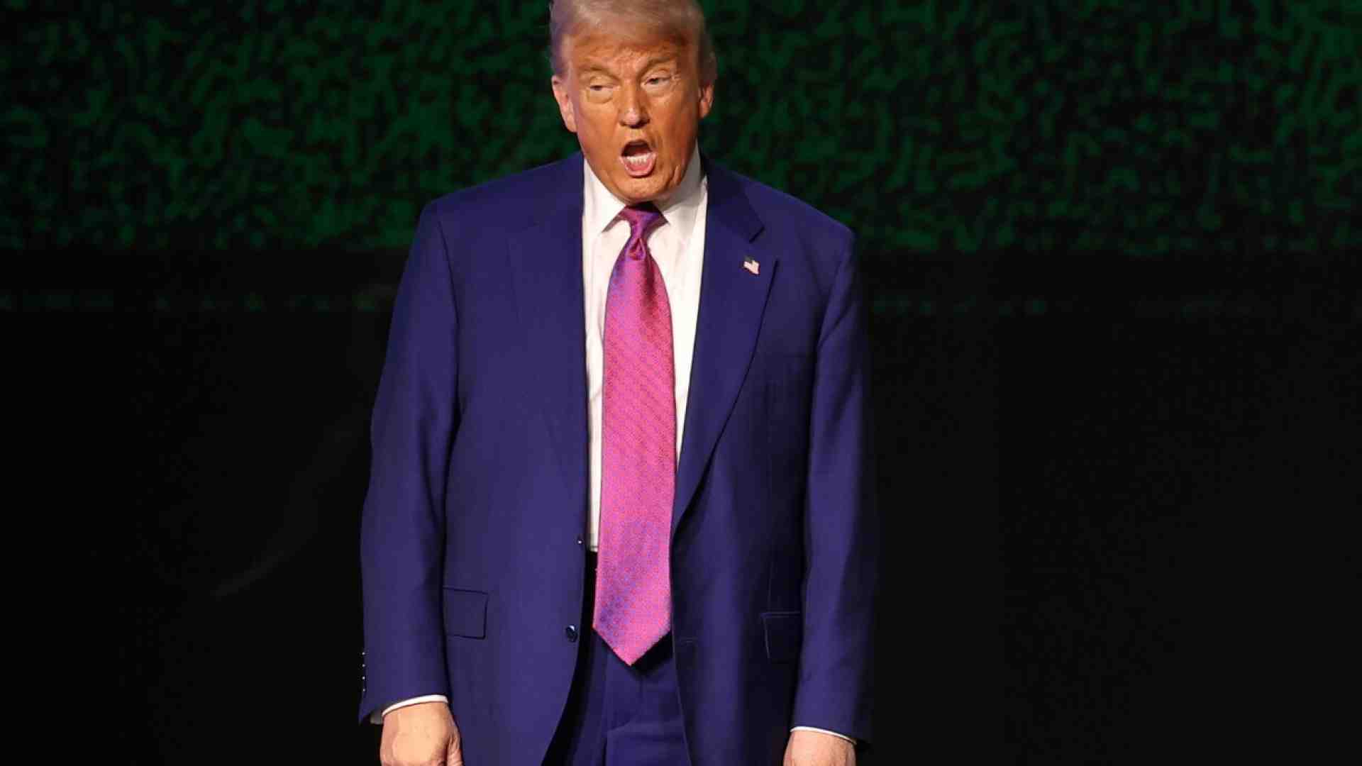 Immagine di I legami trumpiani col Qatar e la folle apertura all’Iran: “Non esistono nemici permanenti”