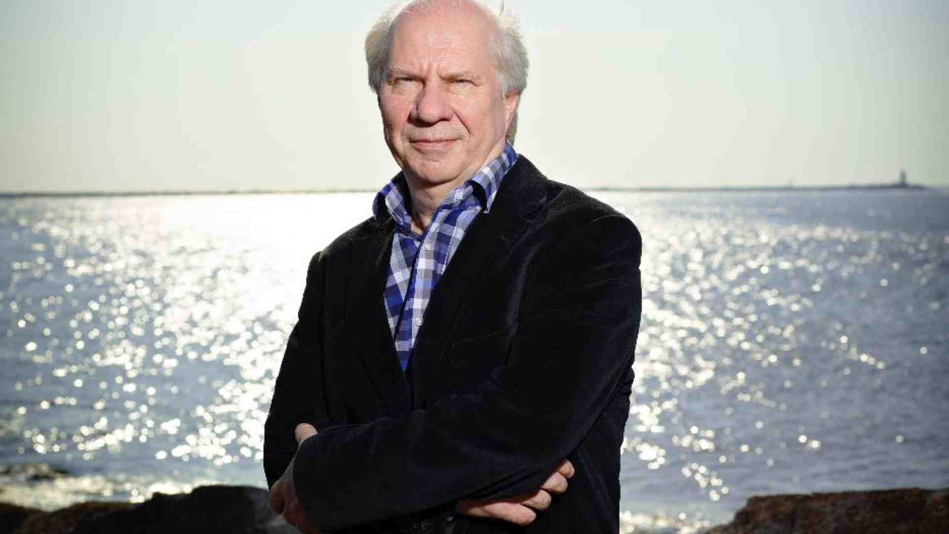 Immagine di Jan Brokken: «Quando l’arte si incontra in hotel sul mare»
