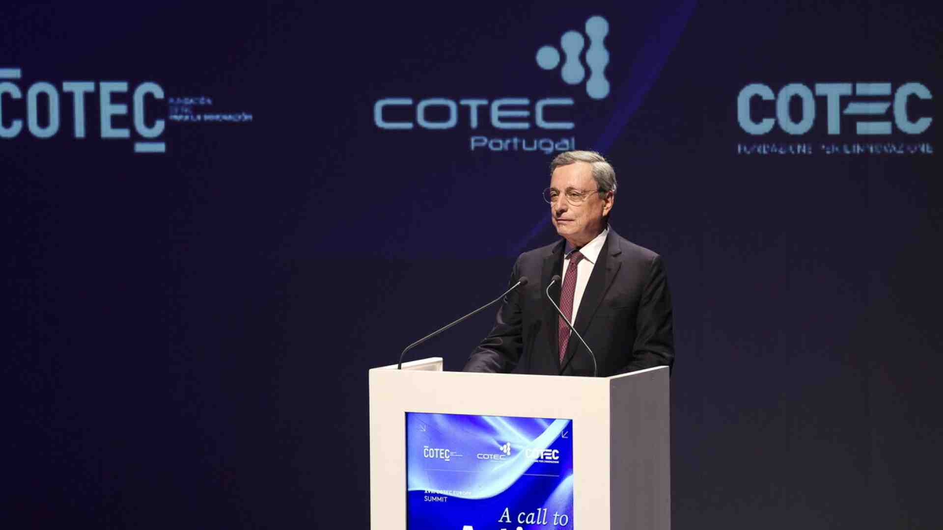 Immagine di Al simposio Cotec, Draghi suona la sveglia all’Europa. Crescita, dazi, debito comune e cybersicurezza