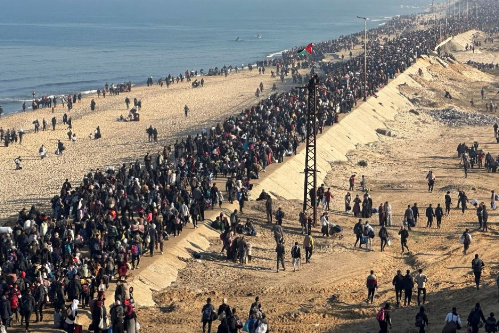Migliaia di persone stanno rientrando nel nord di Gaza - Reuters