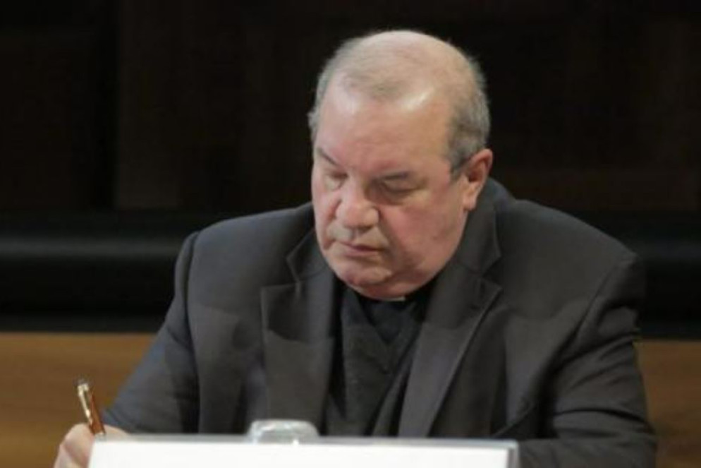 Monsignor Gianni Zappa, guida della comunità pastorale "Paolo VI" formata dalle parrocchie di San Marco, di San Simpliciano, di San Bartolomeo e di Santa Maria Incoronata - .